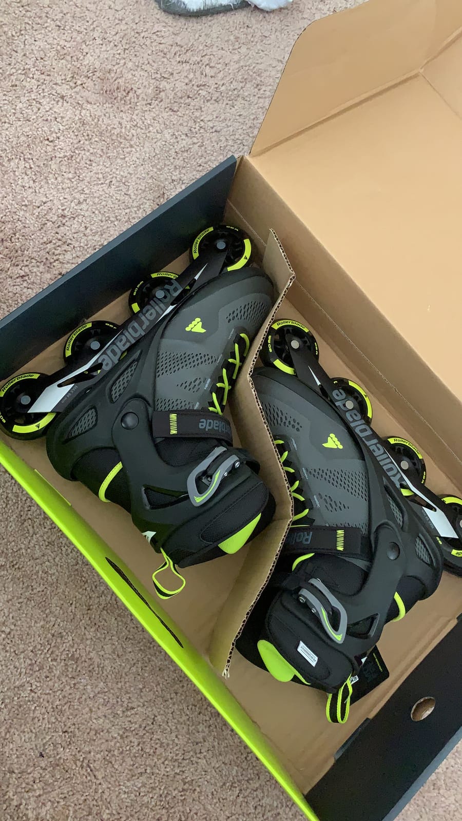 Rollerblade Macroblade 80 Men's Adult Fitness Inline Skate, Performance Inline Skates customer photo 2