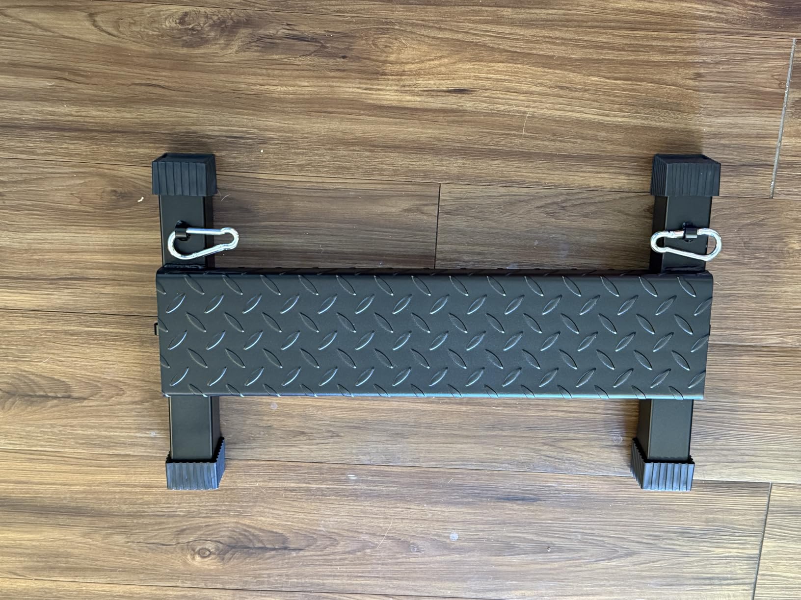 Multifunctional Steel Calf Raise Bar, Wide Standing Calf Raise Block for Calves Stretching, Foot Stretch Platform, Anti-Slip Squat Machine for Home Gym Workout customer photo 1