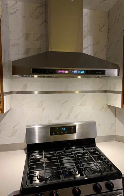 BRANO 30 Inch Wall Mount Range Hood 900 CFM, Voice, Gesture & Touch Control, Ducted/Ductless Convertible, 4-Speed Fan, LED Lights, Timer & Delay Shutoff, Charcoal Filter Included customer photo 1