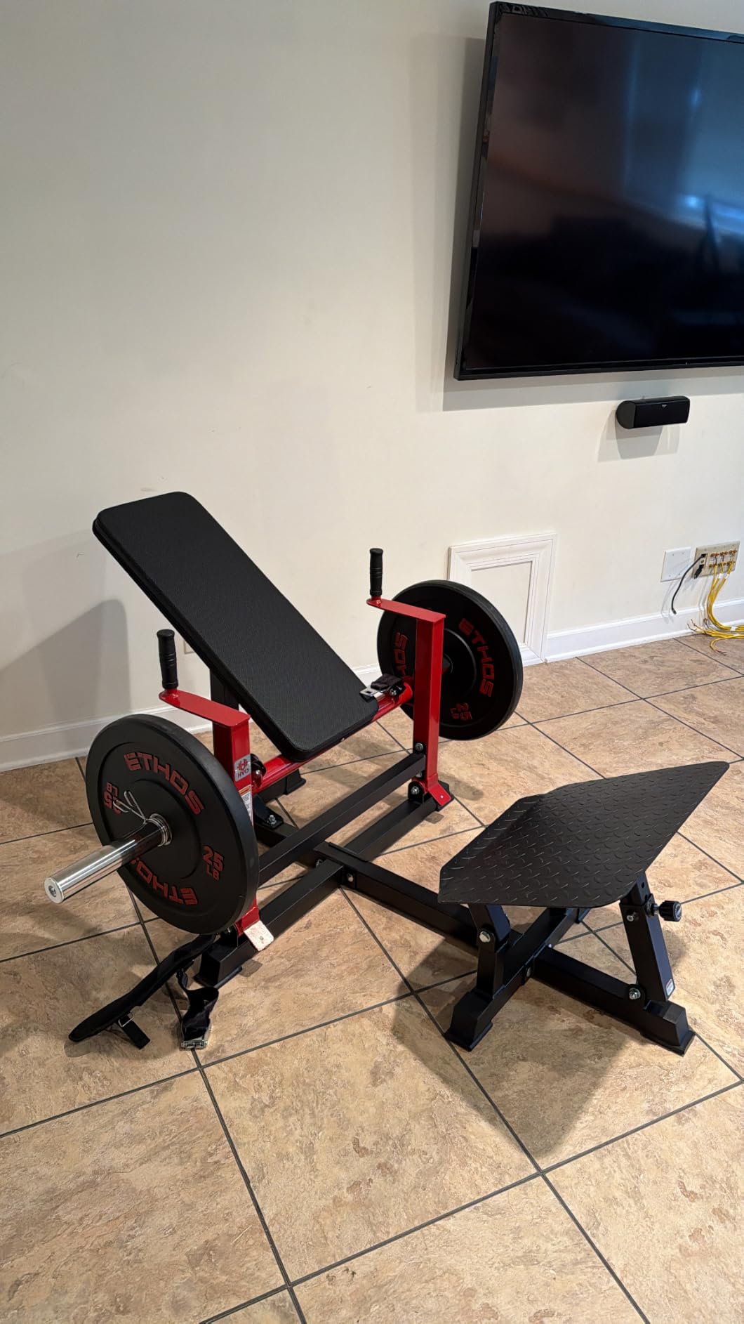 HVO Hip Thrust Machine, Adjustable Glute Bridge Machine, Plate Loaded | Glute Workout Trainer Weight Plate Storage Adjustable Support Durable Steel Construction Home Gym Strength Equipment customer photo 1