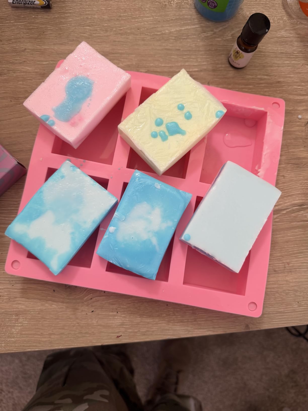 Goat Milk Soap Making Kit for Adults & Beginners - Complete DIY Set with 2lb Soap Base, 6 Scents, Molds & Gift Boxes customer photo 1