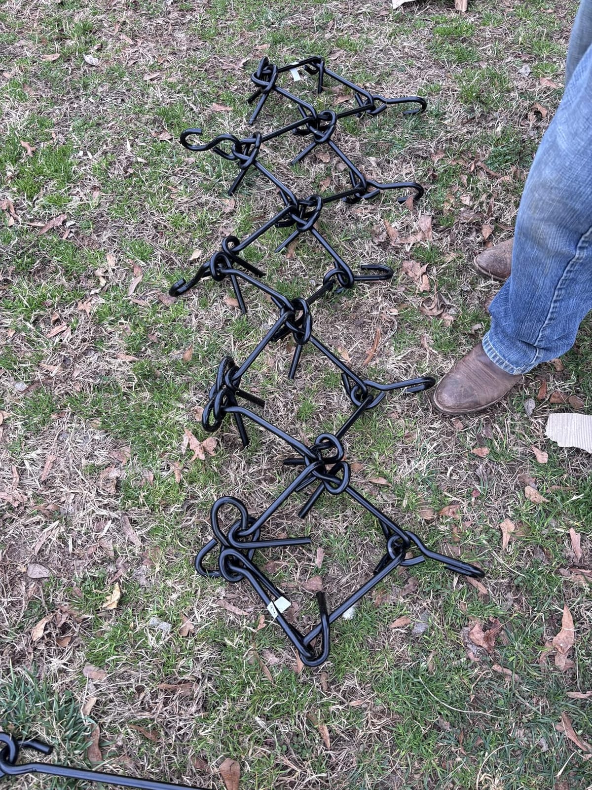 VEVOR Drag Harrow, 4 ft x 4 ft Durable Chain Harrow with 69 Sharp Teeth, Suitable for ATV UTV Tractor, Ideal for Soil Preparation, Seeding, Smoothing Landscapes, and Yard Gravel Driveway Maintenance customer photo 2