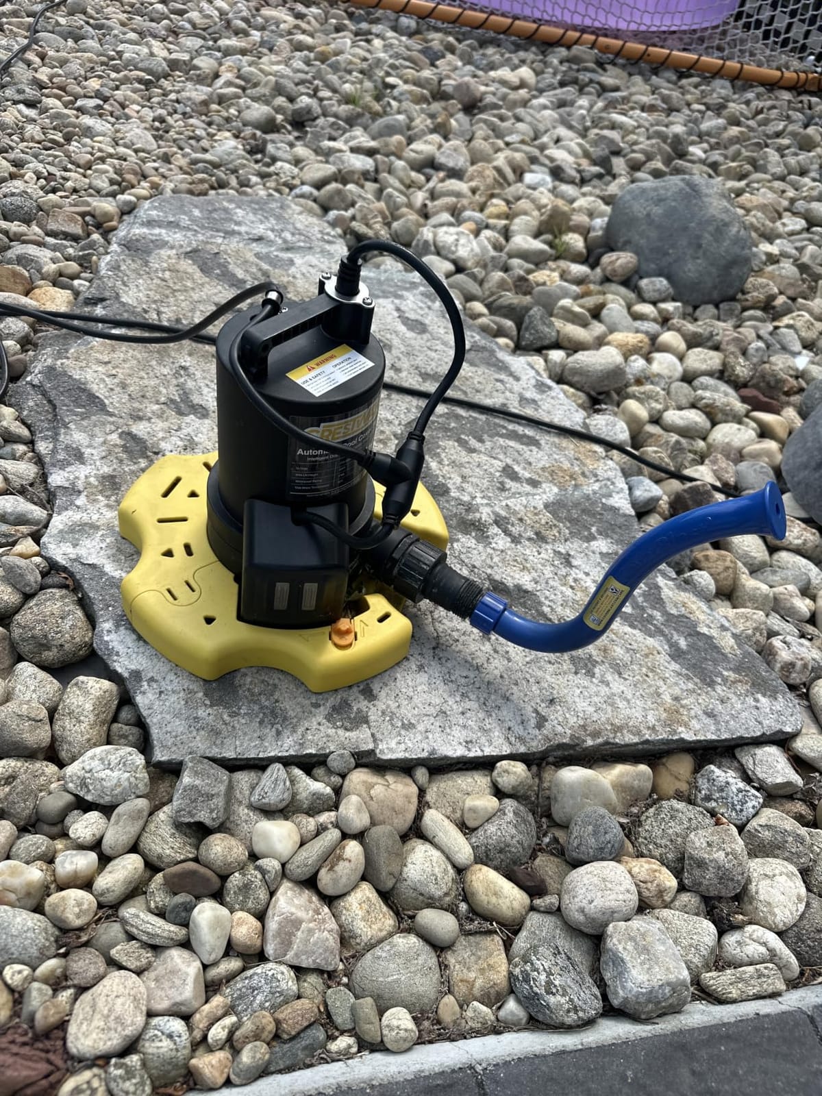 CrestWave 1HP Automatic Pool Cover Pump & Submersible Sump Pump | 4500GPH, Unique External Sensor Switch - Clog-Free, Auto 2-in-1 Pump customer photo 1