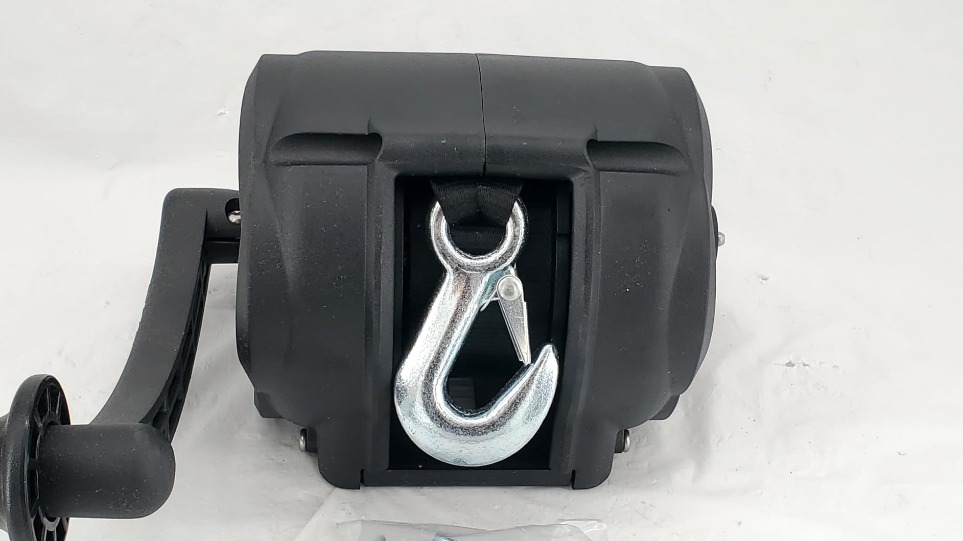 Powerwinch Premier Series 2000 Manual Trailer Winch for Boat Trailers, 2000 lb Capacity, Fully Assembled, Die Cast Aluminum Housing, 20' Strap, Easiest Operation on The Market, 4.75:1 Gear Ratio. customer photo 1