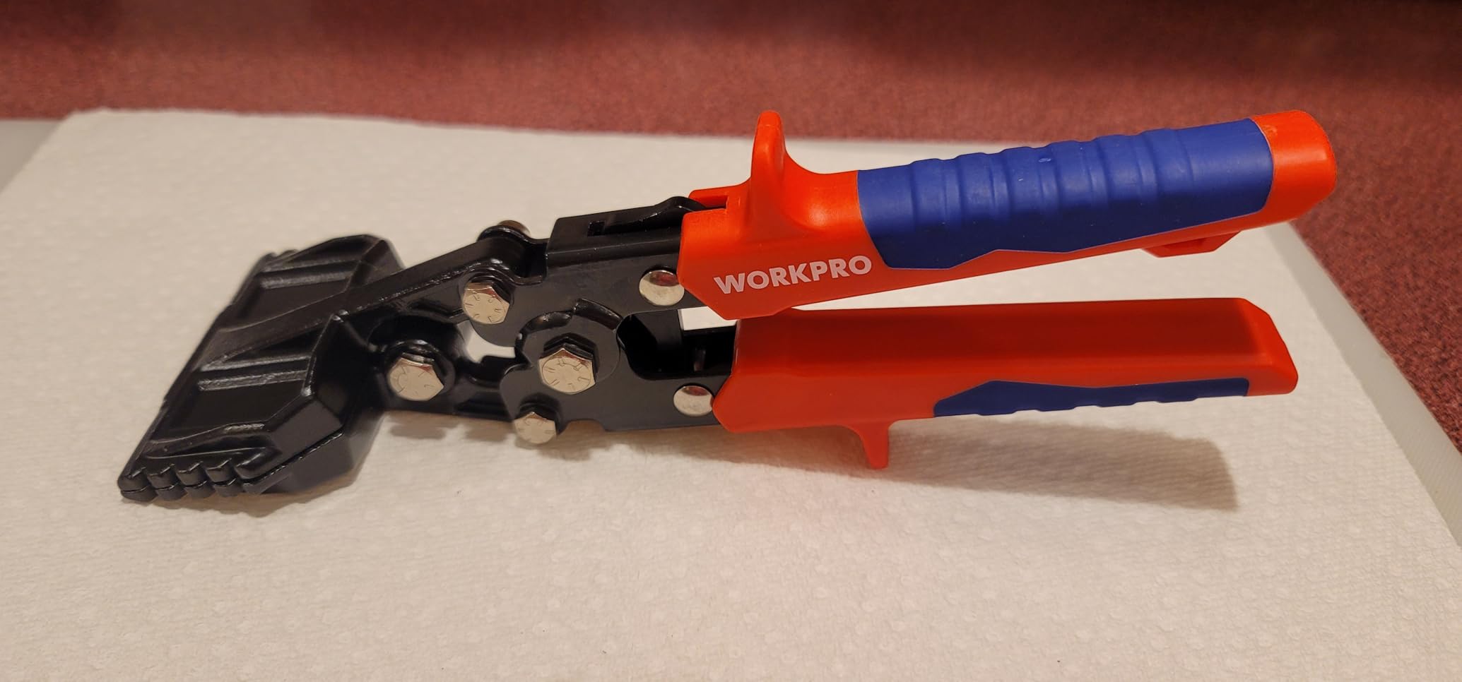 WORKPRO Hand Seamer Tool, 6-Inch Sheet Metal Bender, Heavy-Duty Steel Sheet Metal Brake Pliers customer photo 1