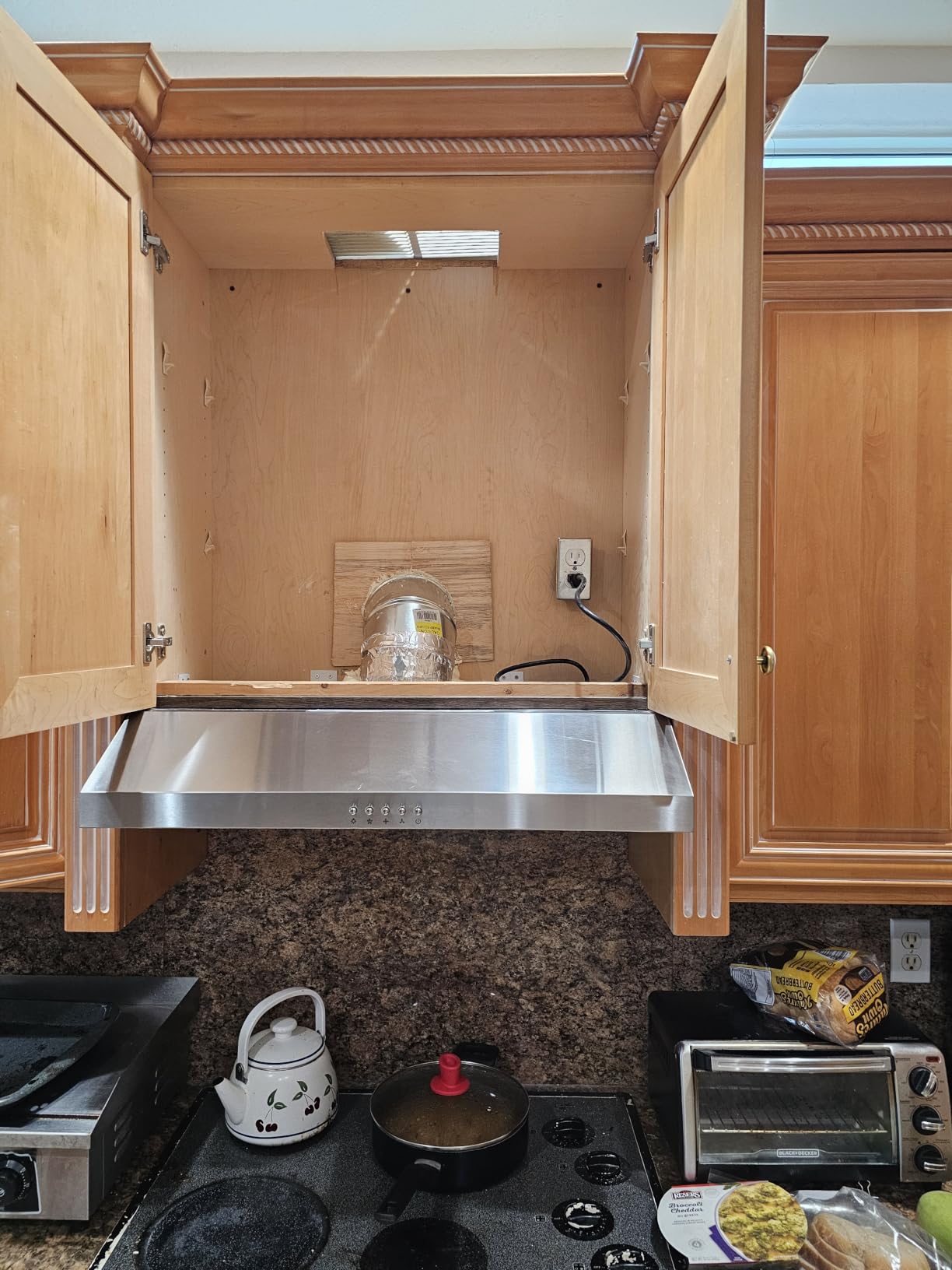 SNDOAS Under Cabinet Range Hood 30 inch,Stainless Steel Ducted/Ductless Range Hood with Touch/Gesture/Remote Control,700CFM & 3-Speed Kitchen Stove Vent Hood,Baffle Filters,3 Air Vents customer photo 2