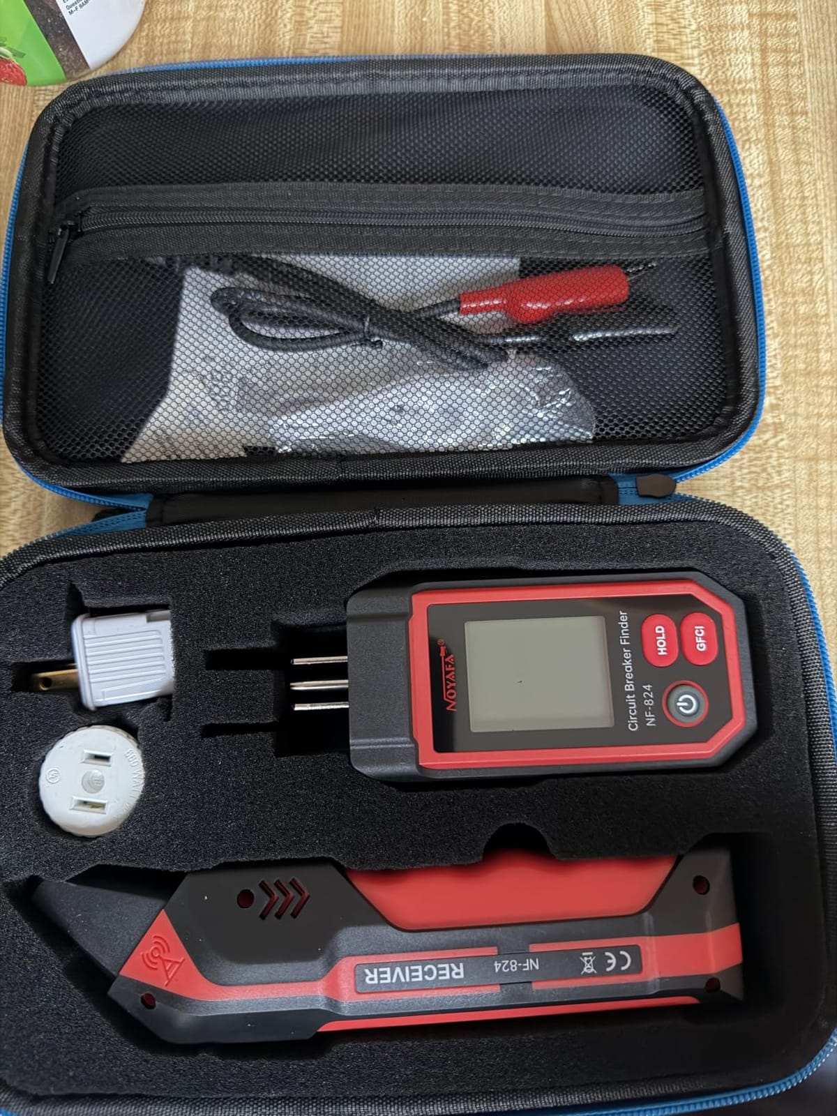 NOYAFA NF-824 Circuit Breaker Finder with LCD Display & GFCI Outlet Tester | Rechargeable NCV AC Electric Tester Circuit Tracer Tool with Flashlight & Adjustable Sensitivity customer photo 2