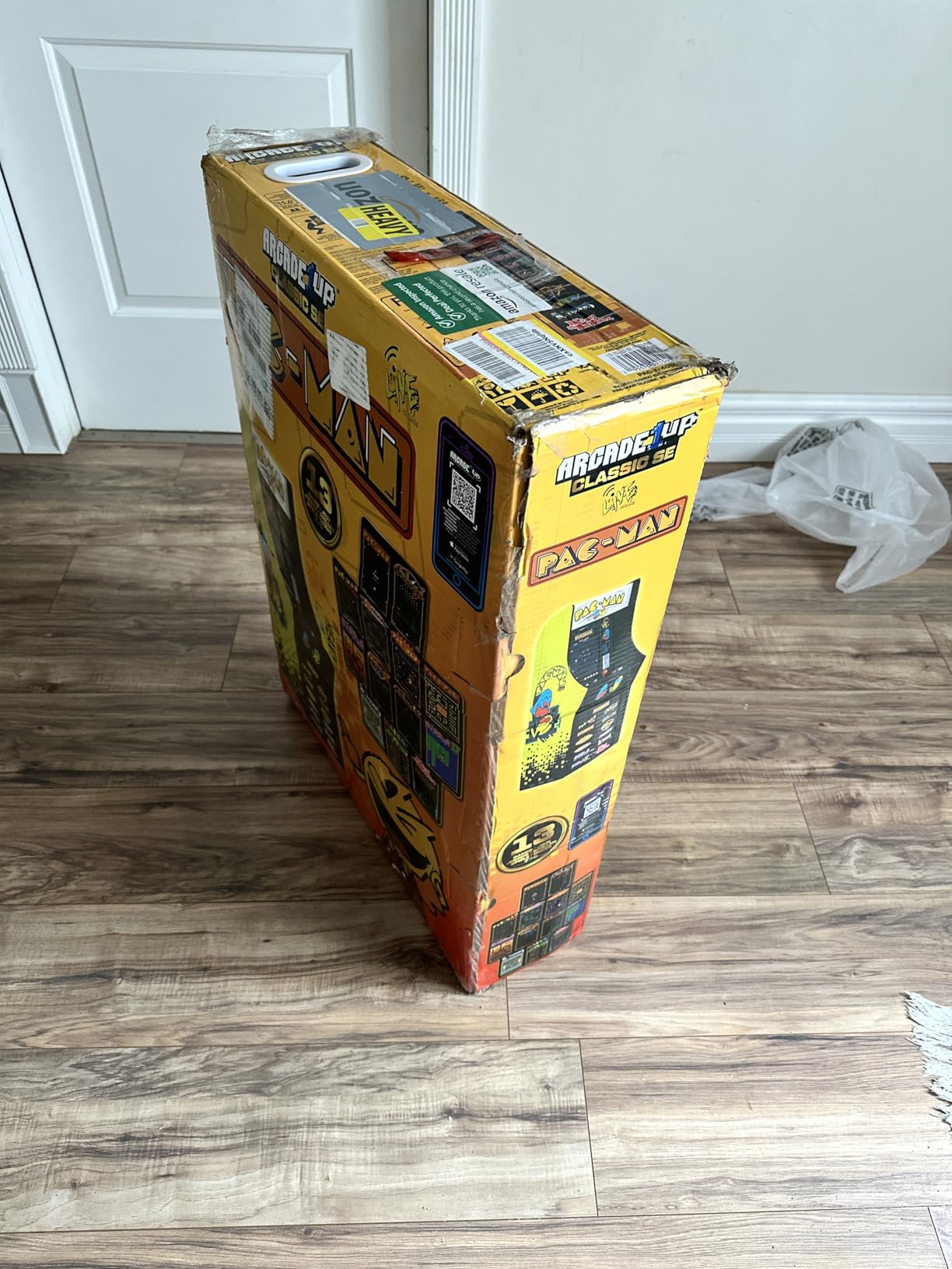 Arcade1Up PAC-Man Classic SE Arcade Machine, 15.6-Inch IPS Screen | Yellow 1-Player Cabinet with Plug & Play Retro Arcade Gameplay customer photo 1