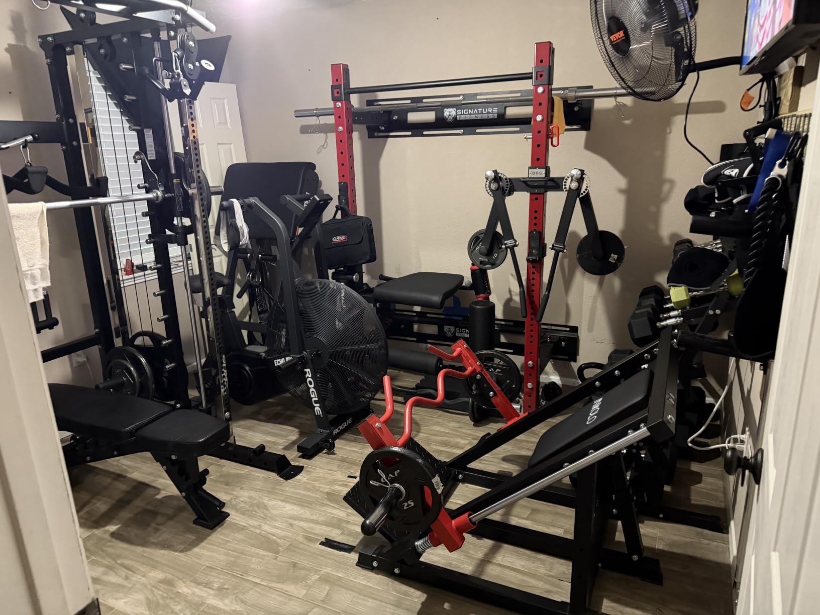 Mikolo Linear Row Machine, Back Workout Machine for Home Gym, Plate-Loaded Back Machine with Linear Bearing, Back Row Machine LAT Training Equipment SR06 Ultra customer photo 1