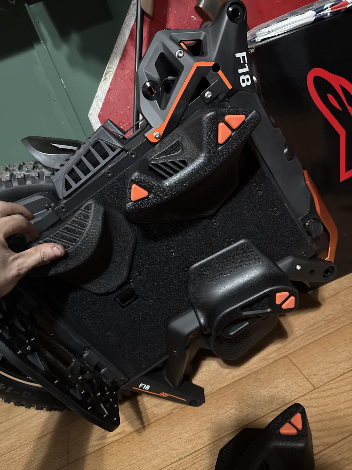 King Song F18 Electric Unicycle for Adults, 100mm Suspension EUC, 5000W Motor, Long Range All-Terrain Wheel for Off-Road & City Riding (UL2272) customer photo 1