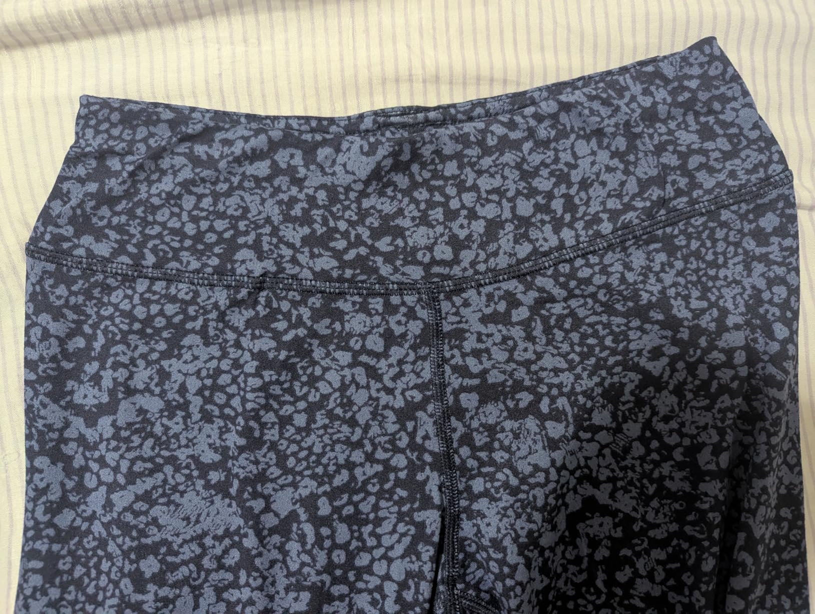 Cuddl Duds Womens Lightweight Breathable Everyday Active Base Layer Set - Long Sleeve Top & Leggings - Lounge Sets for Women customer photo 1