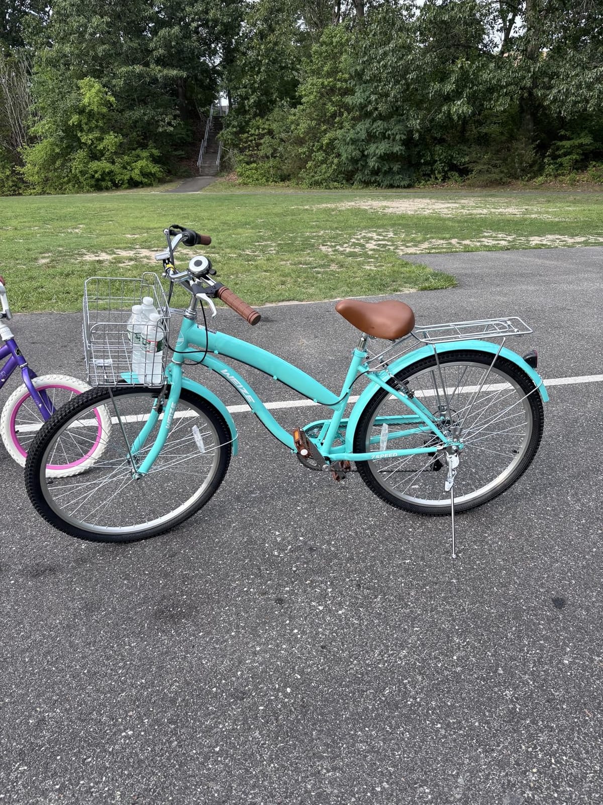 WEIZE Beach Cruiser Bike, 26 inch Commuter Bicycle for Adult Men and Women, High-Carbon Steel Front & Rear Fenders, Comfortable City Bikes with Rear Rack, Ergonomic Upright Design customer photo 1