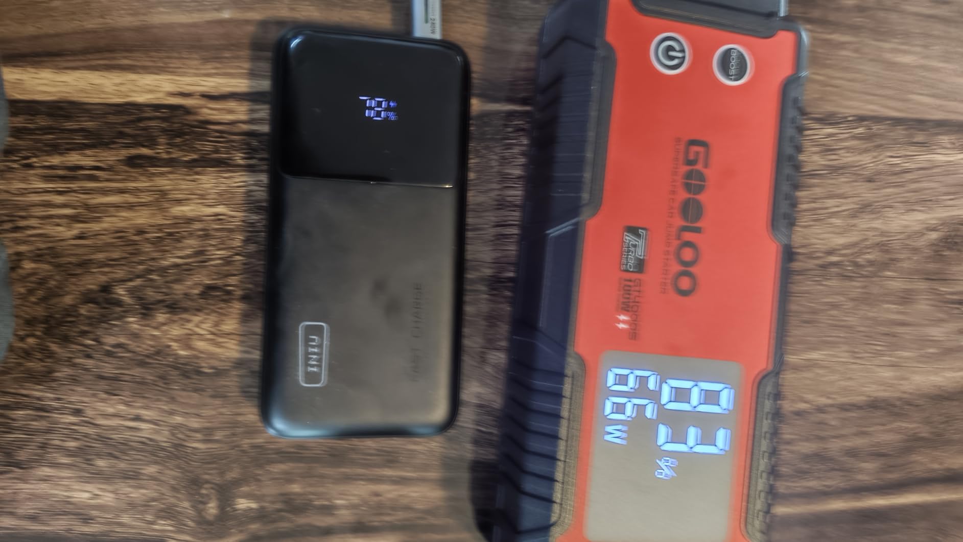 INIU Laptop Power Bank, 20,000mAh 65W Fast Charging Battery Pack customer photo 1