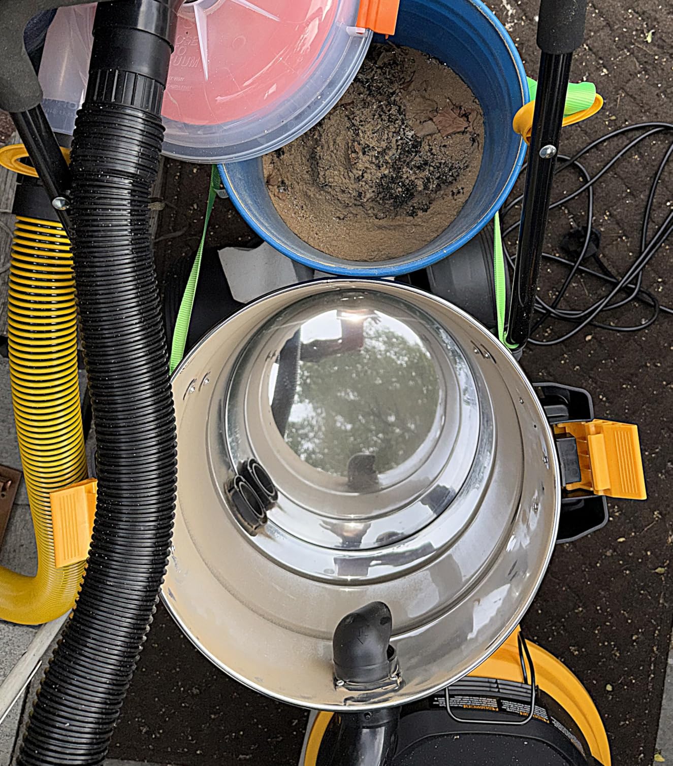 Vacmaster Professional Beast Series 14-Gallon 6.5 Peak HP Wet/Dry Vacuum - VJE1412SW 0203 customer photo 2