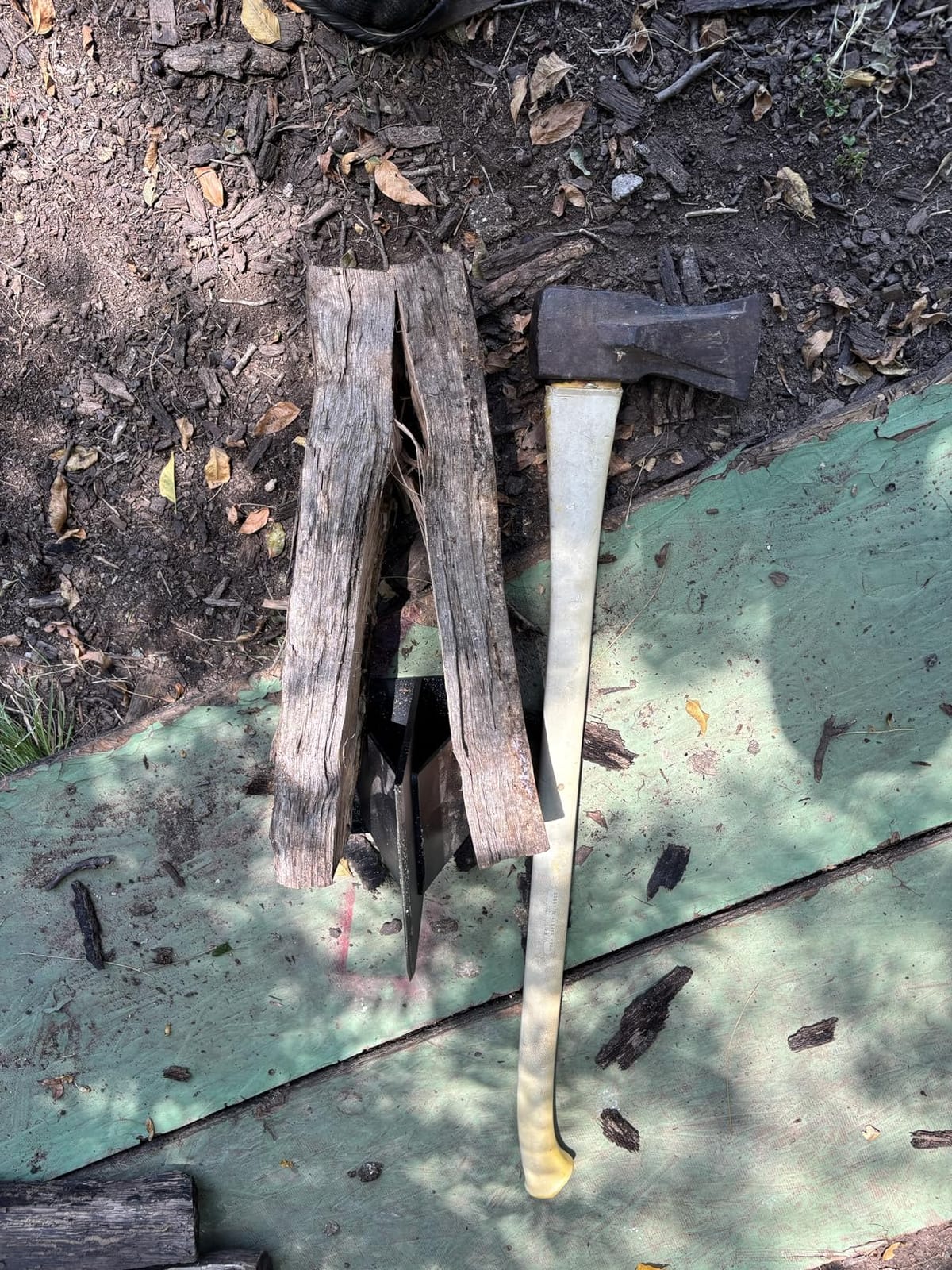 Heavy-Duty Manual Kindling Splitter with Bolt-On Steel Safety Cover customer photo 1