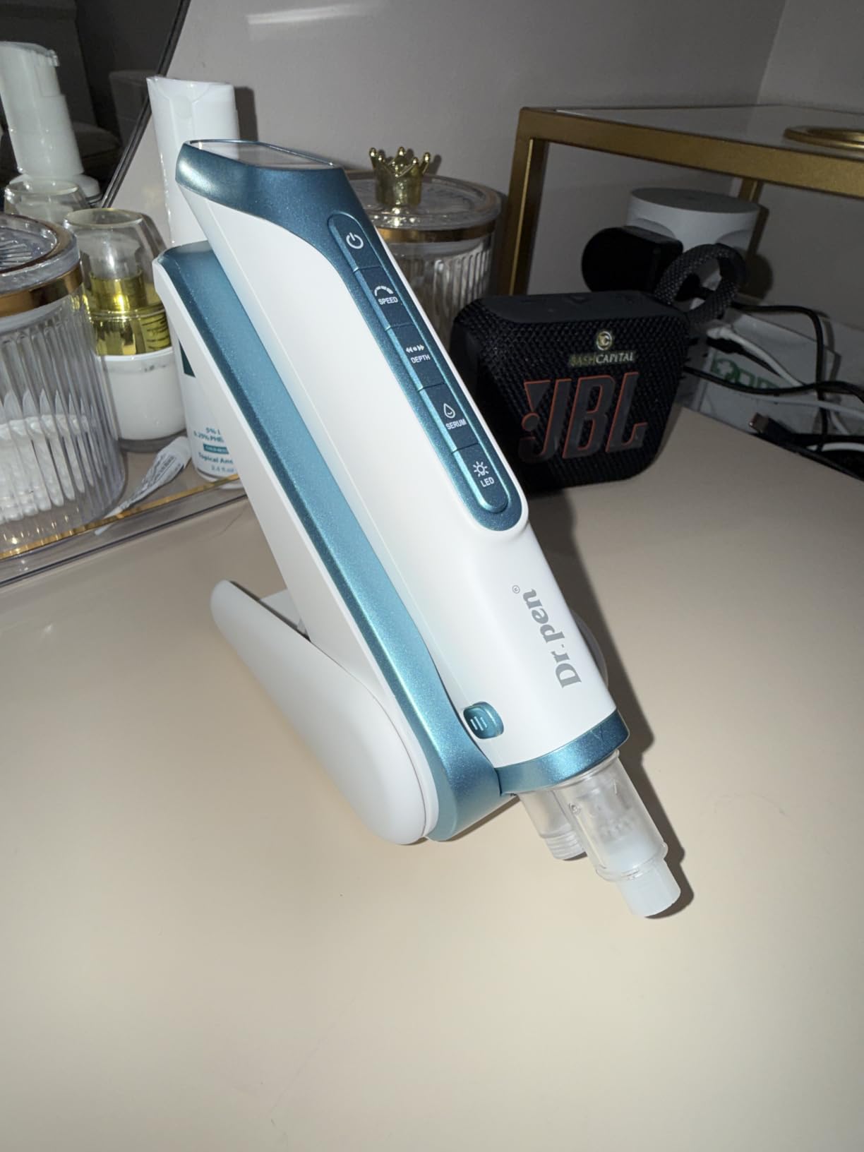 Dr Pen H6 Microneedling Pen for Home Use | Red & Blue Light Care, Flow Control, OLED Display customer photo 1