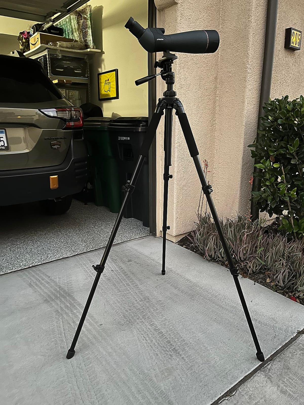 Bushnell Advanced Aluminum Tripod for Optics & Cameras, Black customer photo 2