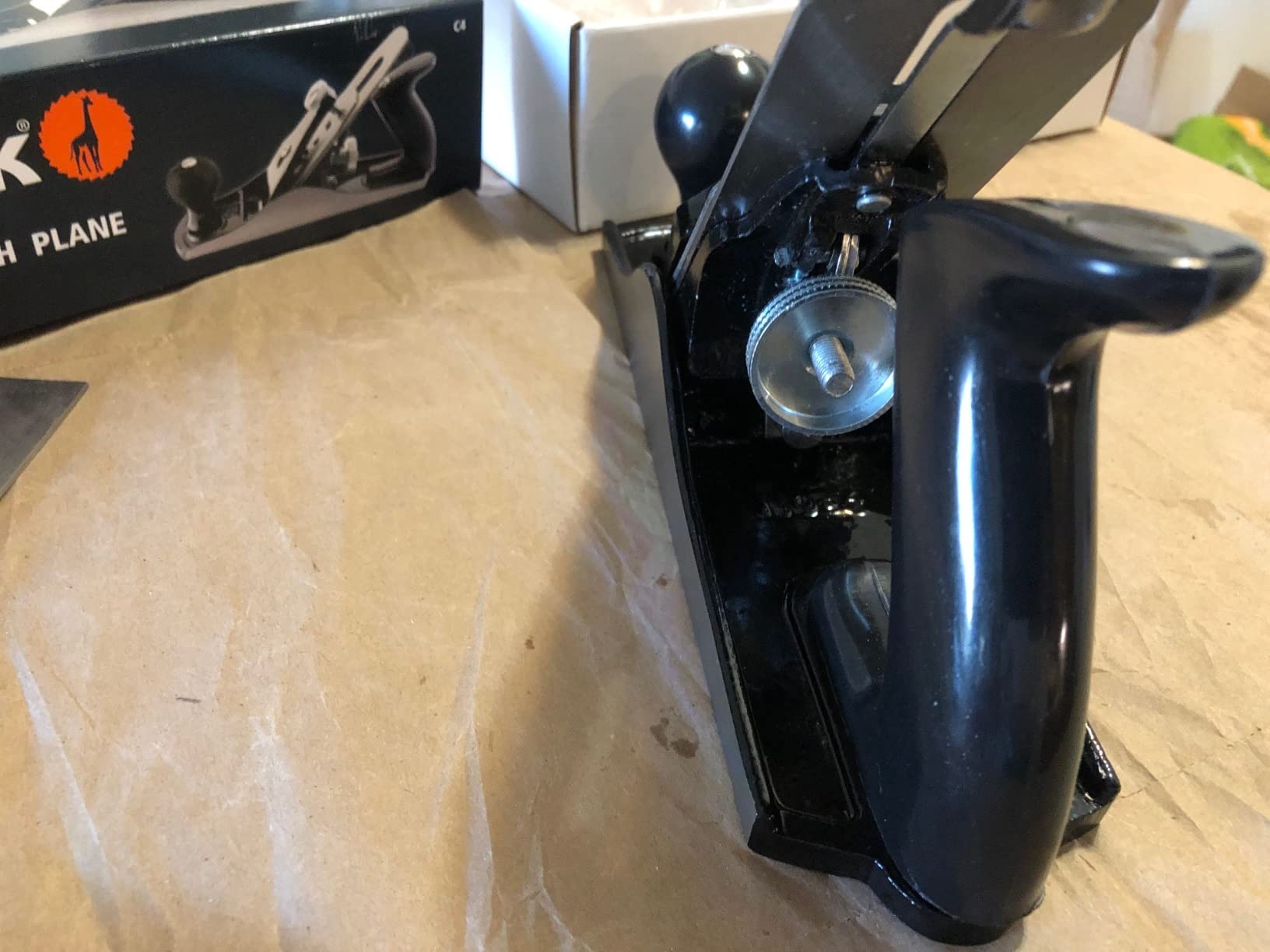 GreatNeck C4 Bench Hand Plane (9 Inch), 2 Inch Cutter, Adjustable to Control the Blade, Cast Iron Body, Quality Plastic Ergonomic Handles customer photo 2