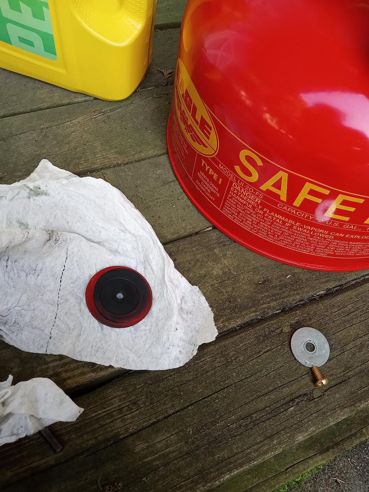 Eagle 2 Gallon Type I Red Safety Gas Can for Gasoline customer photo 2