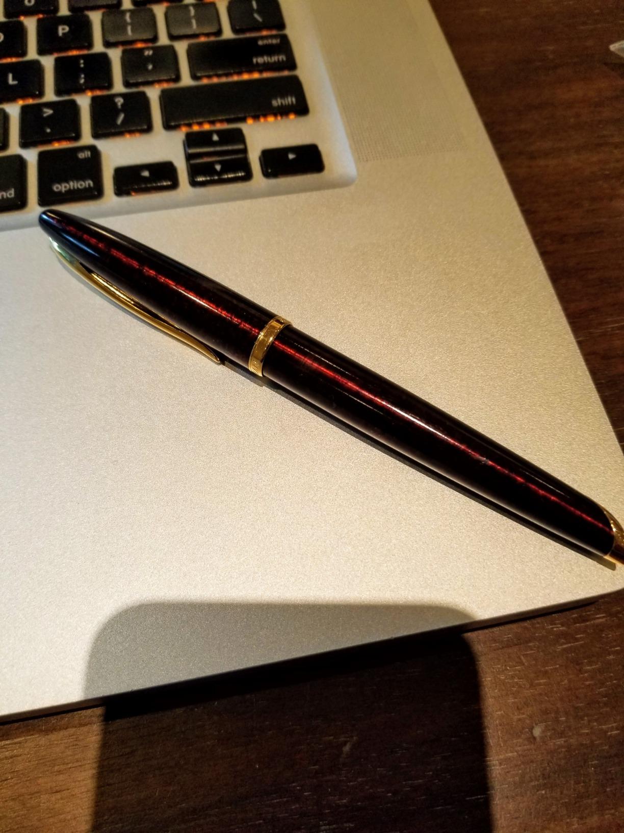 Waterman Carène Marine Amber Fountain Pen | Gloss Brown & Black with 23k Gold Clip | Medium Nib with Blue Ink Cartridge | Gift Box customer photo 1