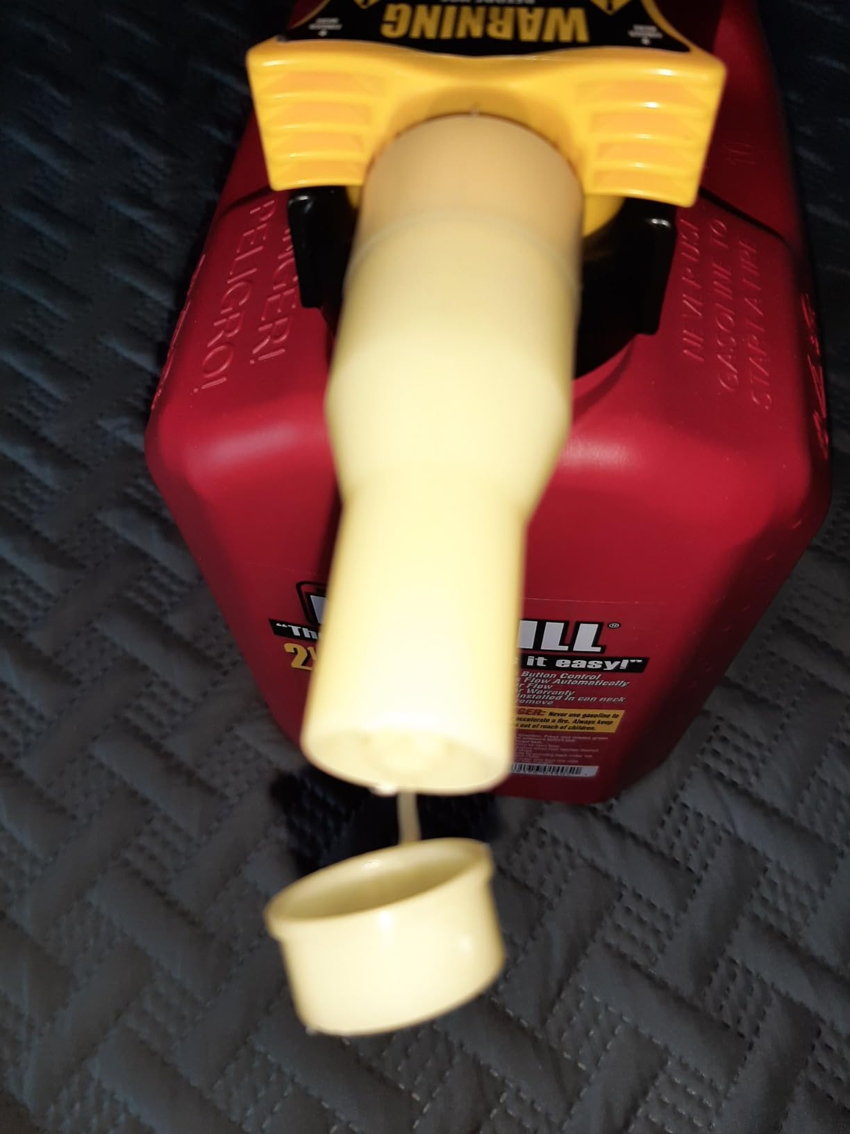 No Spill 1405 2.5 Gallon Gasoline Gas Can customer photo 2