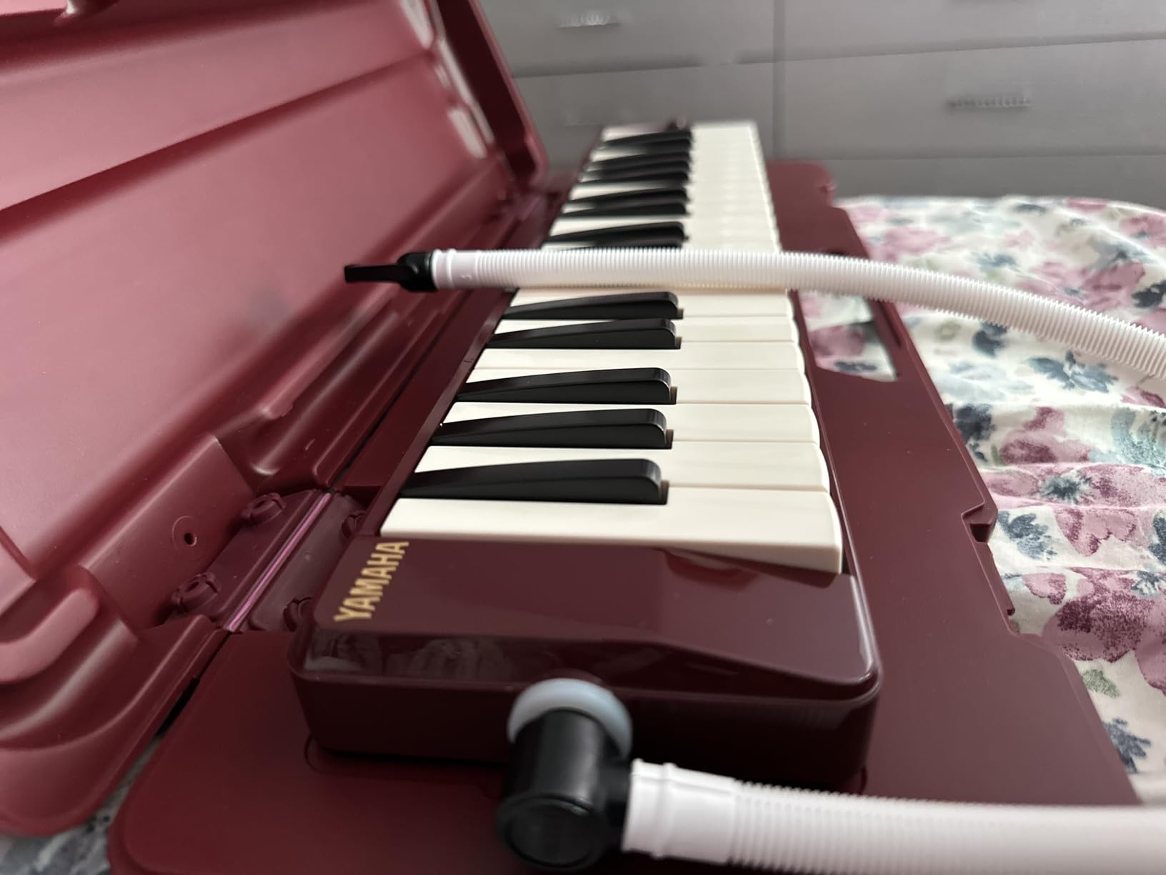 Yamaha Pianica, 37-note Melodica, Maroon (P37D),Red customer photo 2
