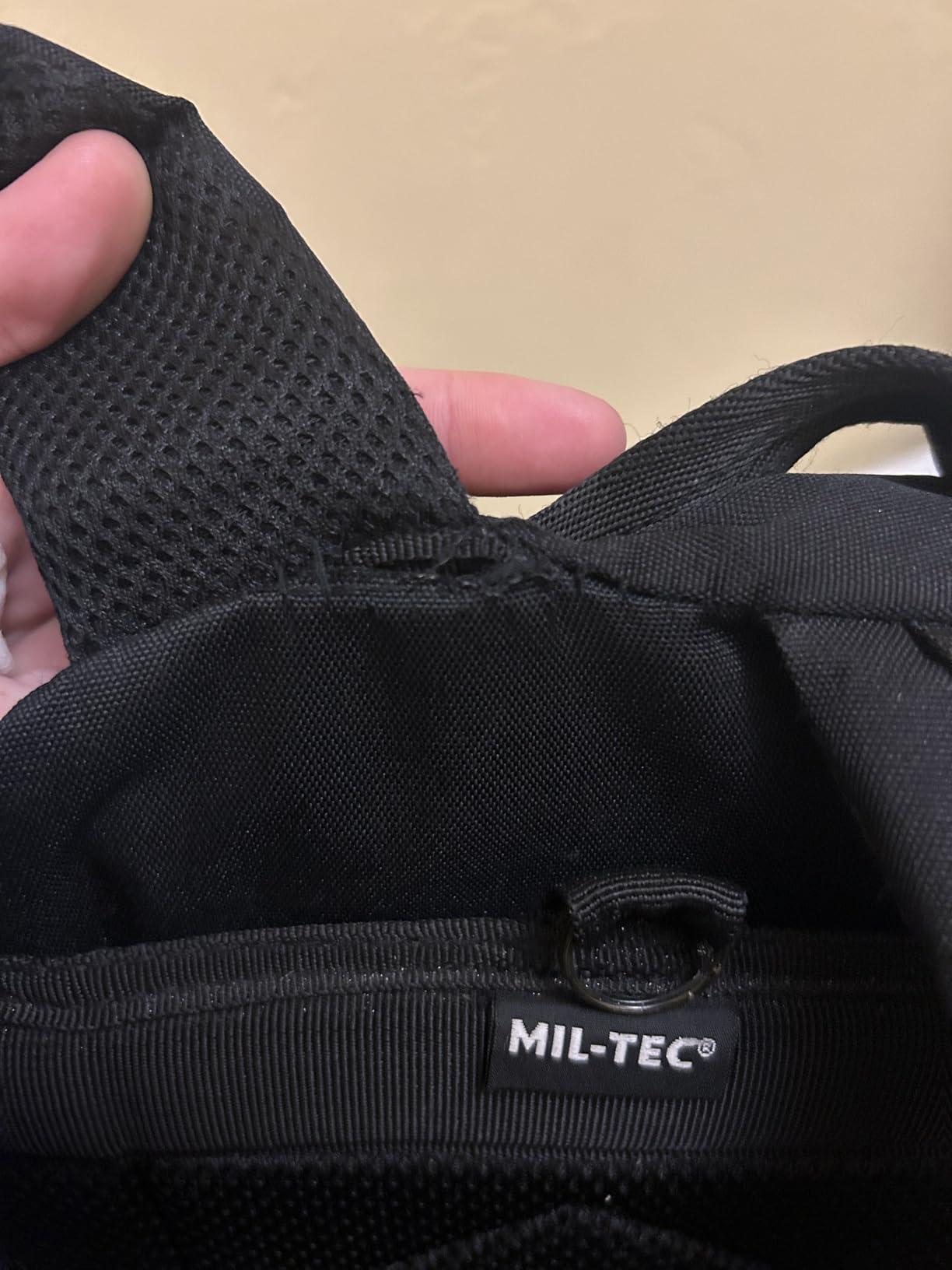 Mil-Tec Unisex Assault Pack - Rugged Durable Lightweight Ergonomic Versatile Tactical Outdoor Camping Hiking Backpack with Adjustable Padded Shoulder Straps & MOLLE Loops, Black, 20L customer photo 2