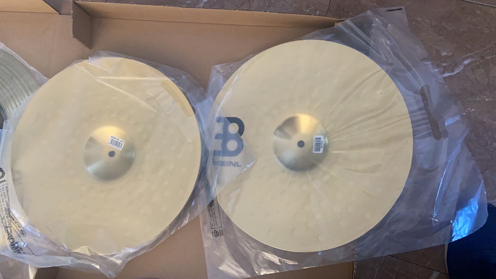 Meinl Cymbal Set Box Pack with 14” Hihats, 18” Crash/Ride, Plus a FREE 14” Crash – HCS Traditional Finish Brass – Made In Germany, TWO-YEAR WARRANTY (HCS1418+14C) customer photo 1