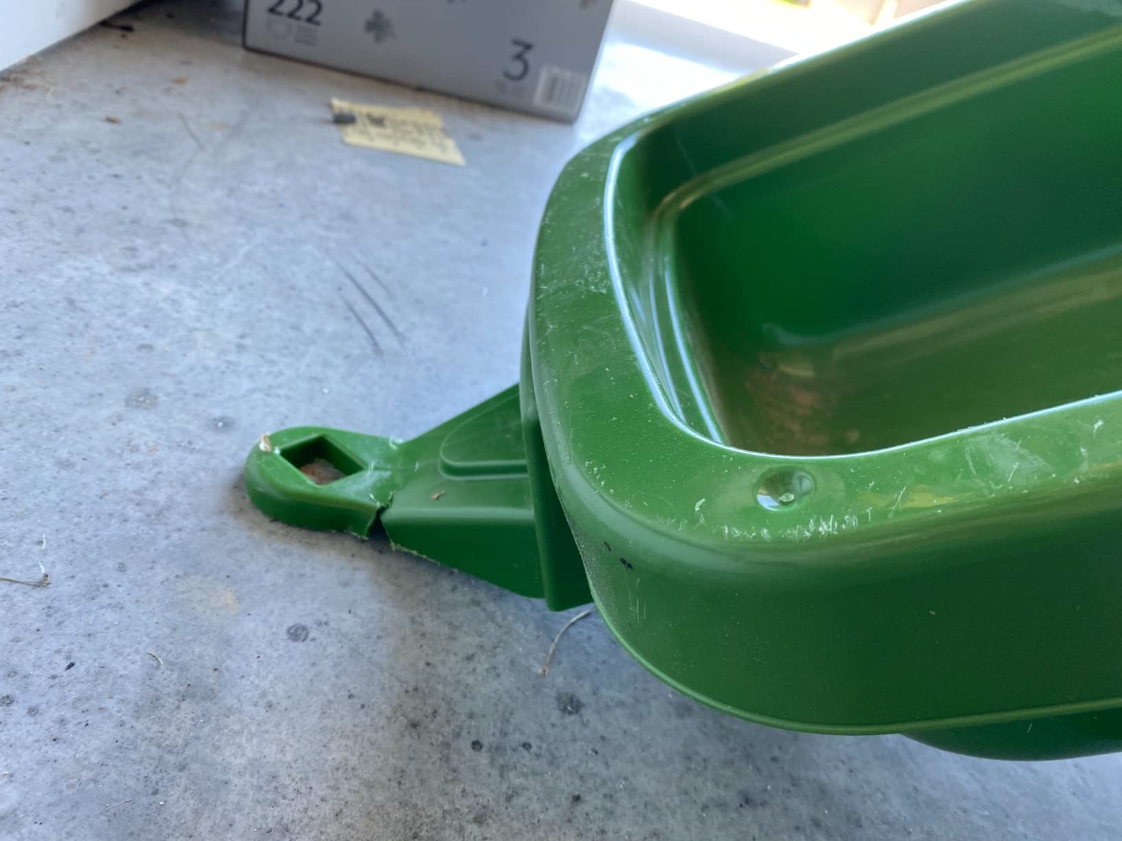 Rolly Toys John Deere 3-Wheel Trac with Trailer Ride On, Green/Yellow (52769) customer photo 2