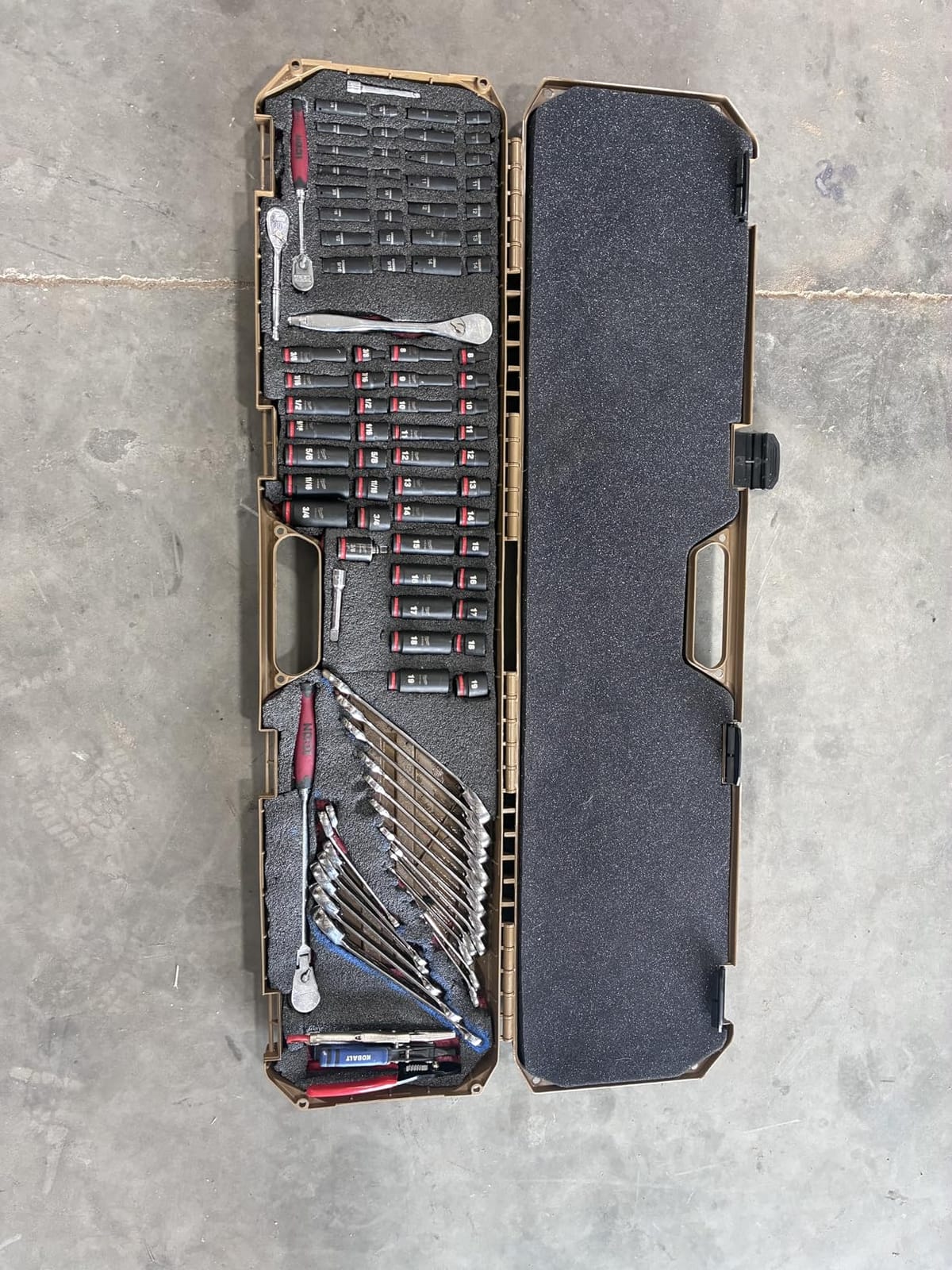 Condition 1 42” Economy Single Gun Carrying Case with Foam, Model 210 customer photo 1