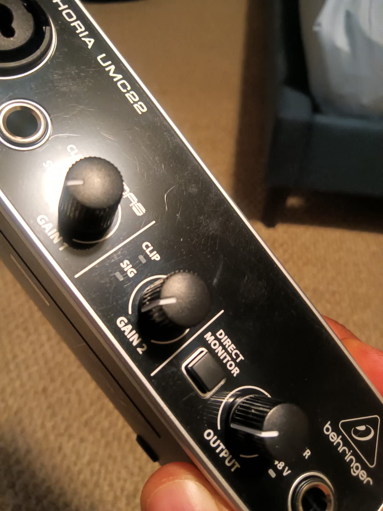 Behringer UMC22 Audiophile 2x2, 48 kHz USB Audio Interface with Midas Mic Preamplifier | For Recording Microphones and Instruments customer photo 1