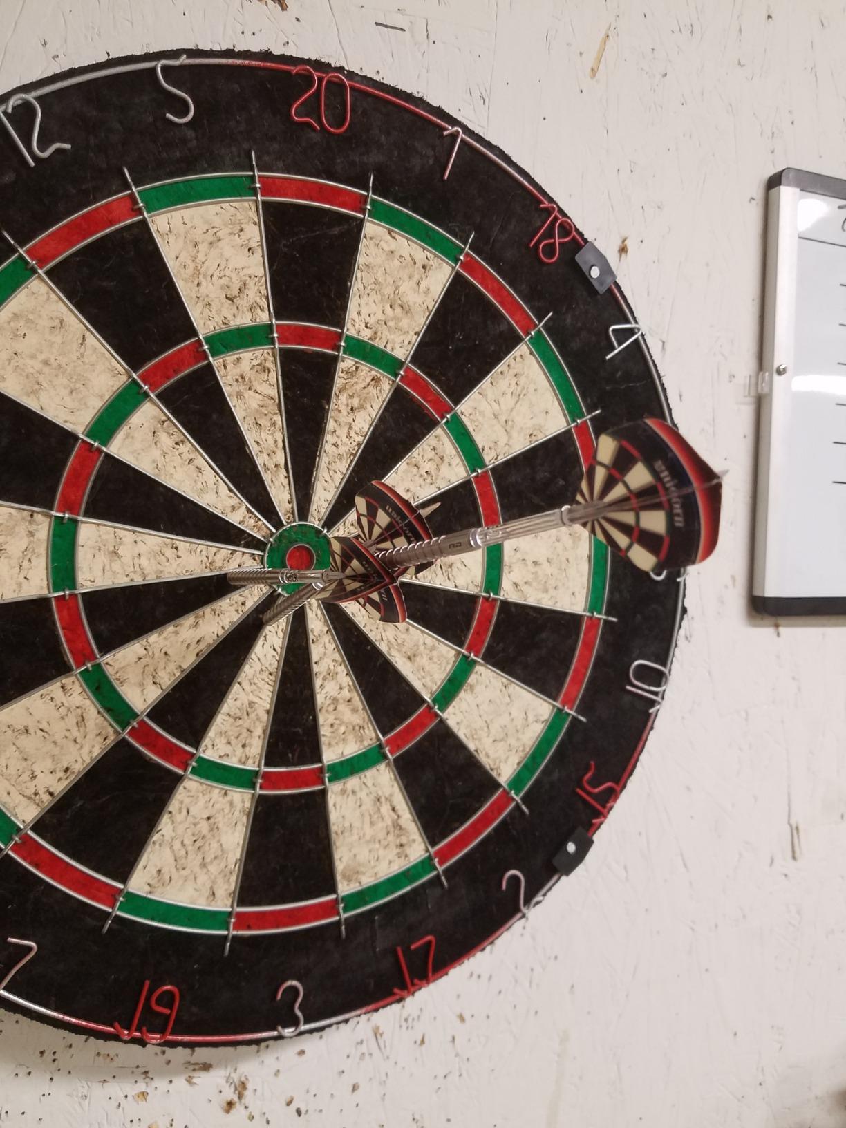 RED DRAGON Javelin Original - 24g - Steel Tip Darts - 85% Tungsten customer photo 1