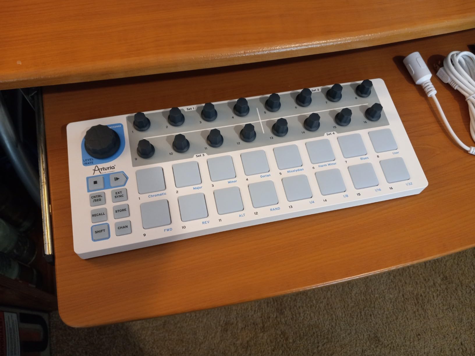 Arturia BeatStep Compact MIDI Controller & Sequencer customer photo 2