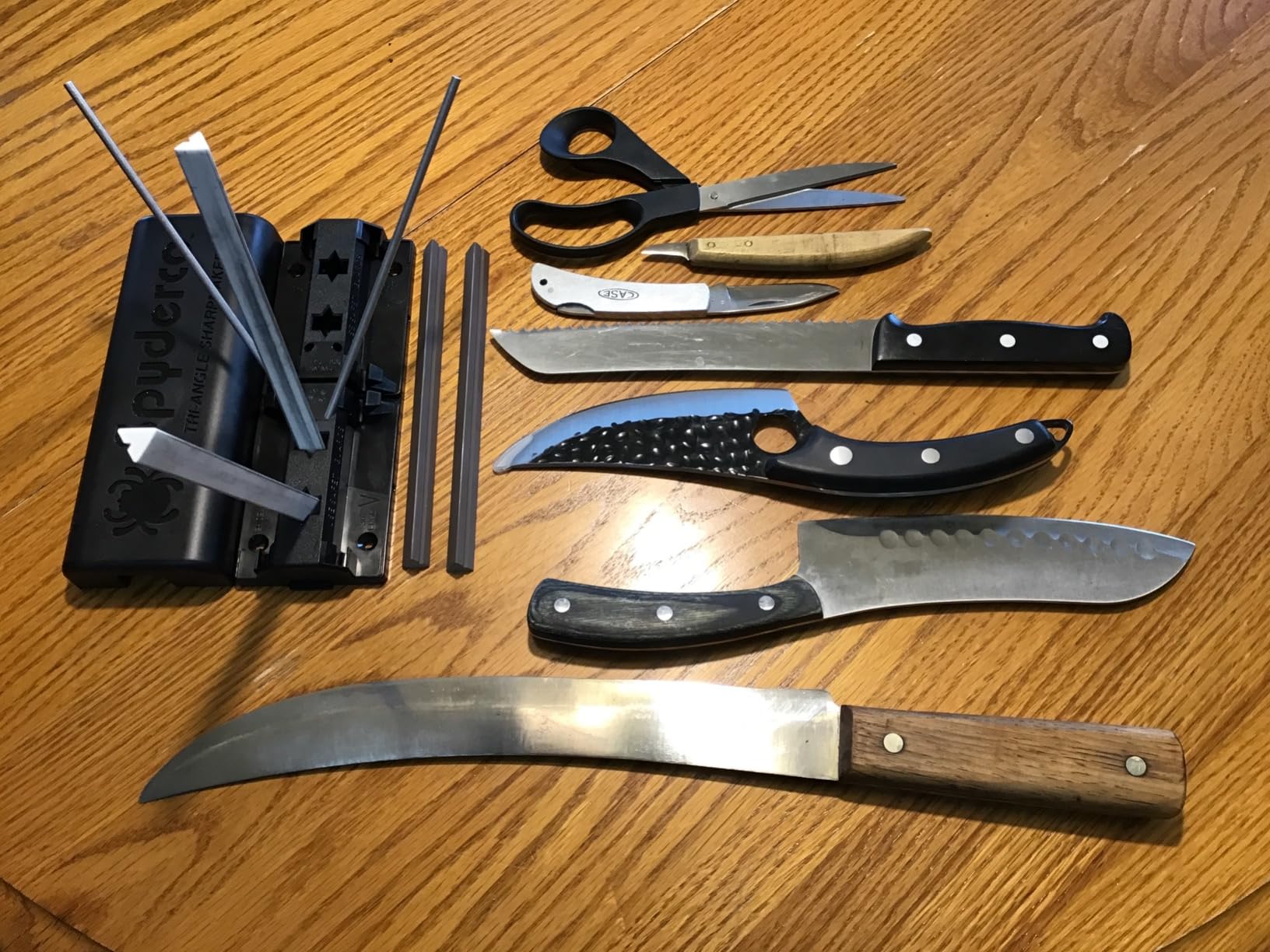 Spyderco Tri-Angle Premium Sharpmaker Set with DVD and Two Sets of Alumina Ceramic Stones - 204MF OPEN BOX customer photo 1