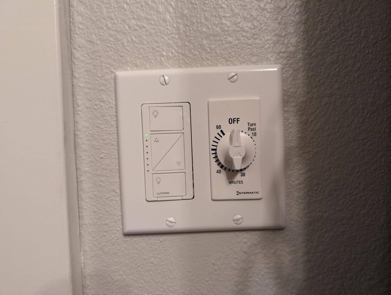 Lutron Caseta Smart Dimmer Switch (Smart Hub Required), No Neutral Required customer photo 2