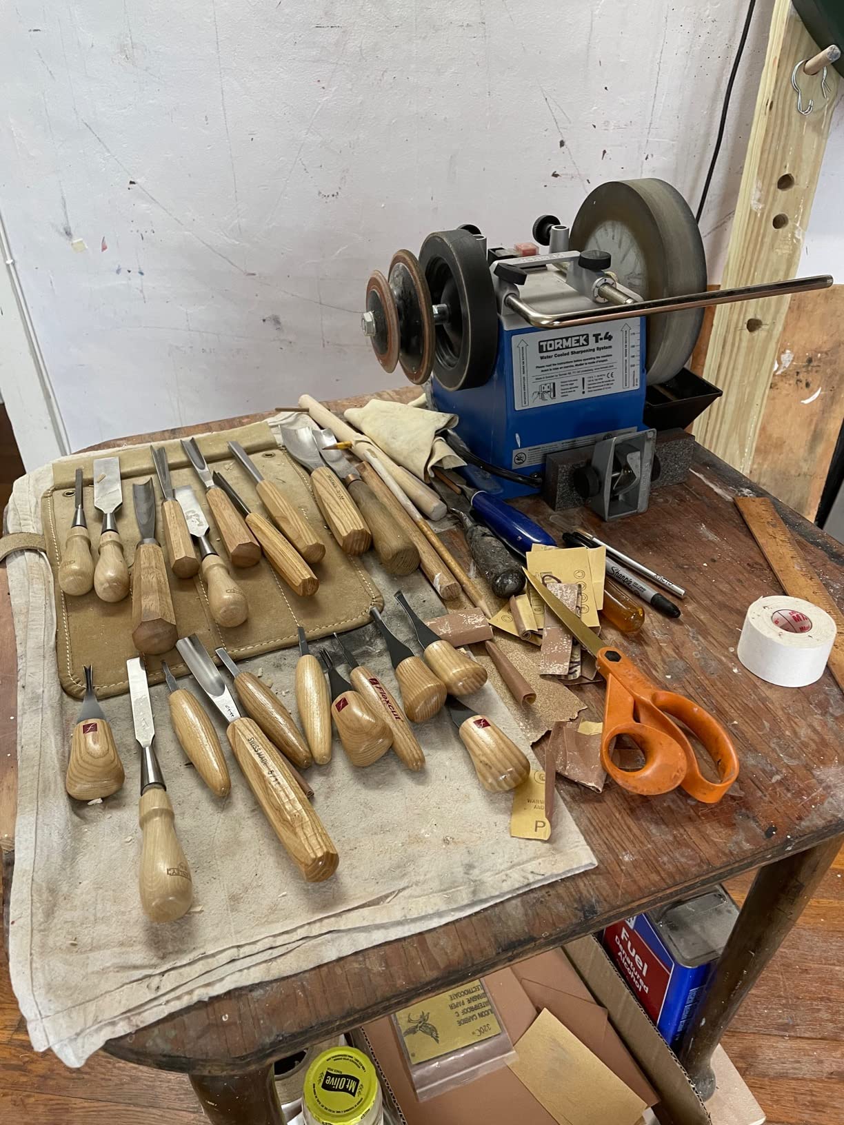 Tormek T-4 – Compact Water Cooled Sharpening System for Edge Tools – US Version – English Handbook customer photo 1