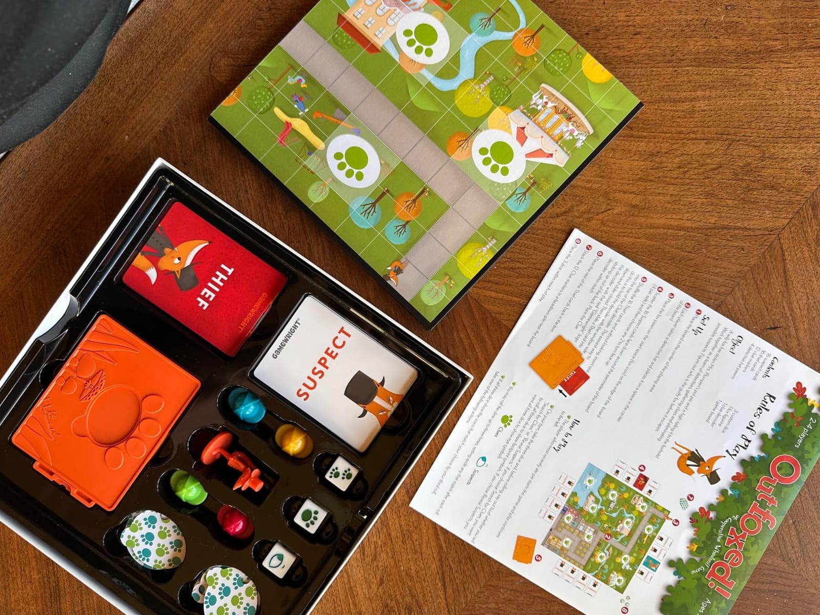 OUTFOXED, A CLASSIC WHO DUNNIT GAME FOR PRESCHOOLERS, 4 players customer photo 2