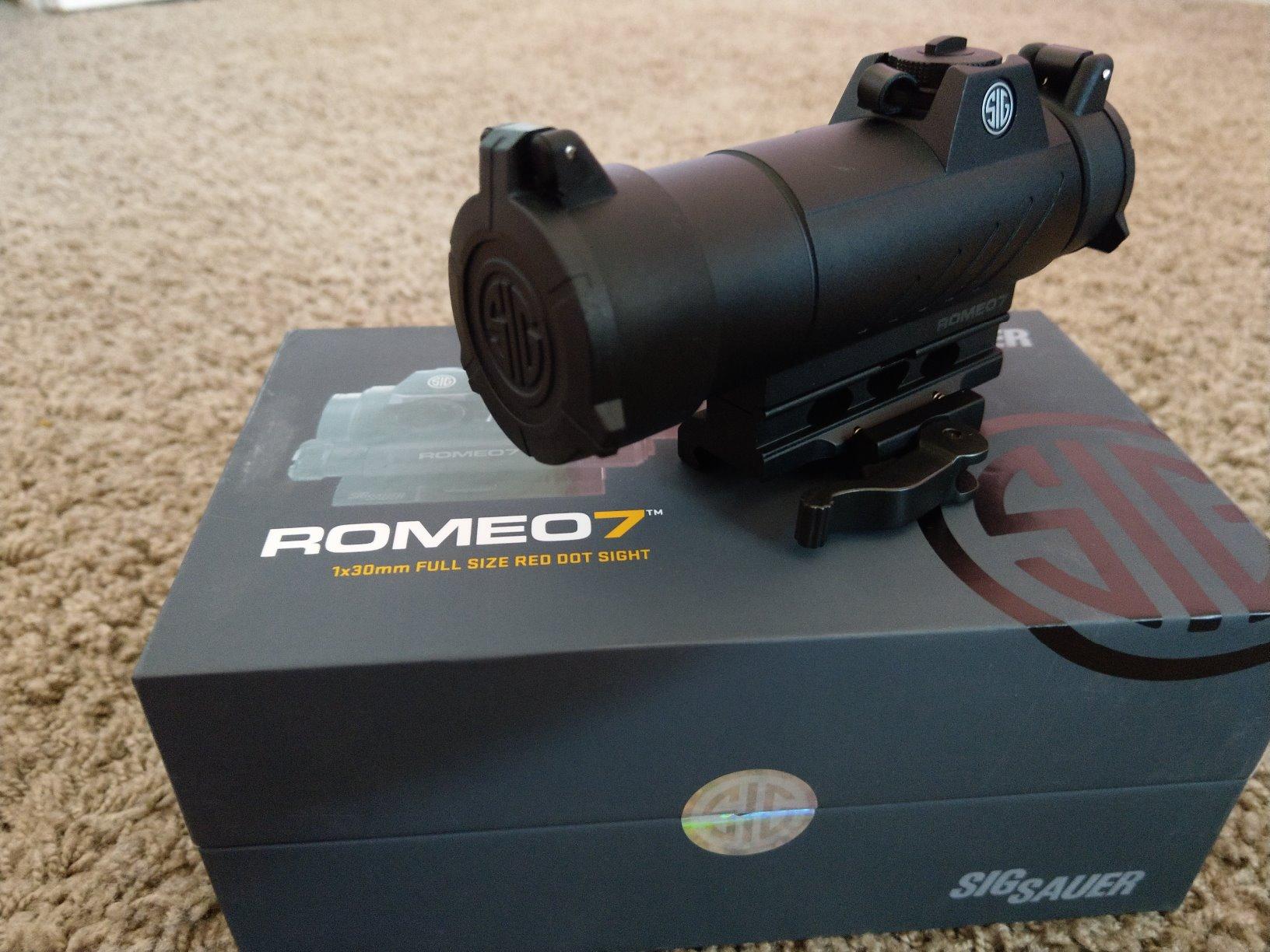 Sig Sauer ROMEO7 1x30mm Closed Full Size 2 MOA Red Dot Sight customer photo 2