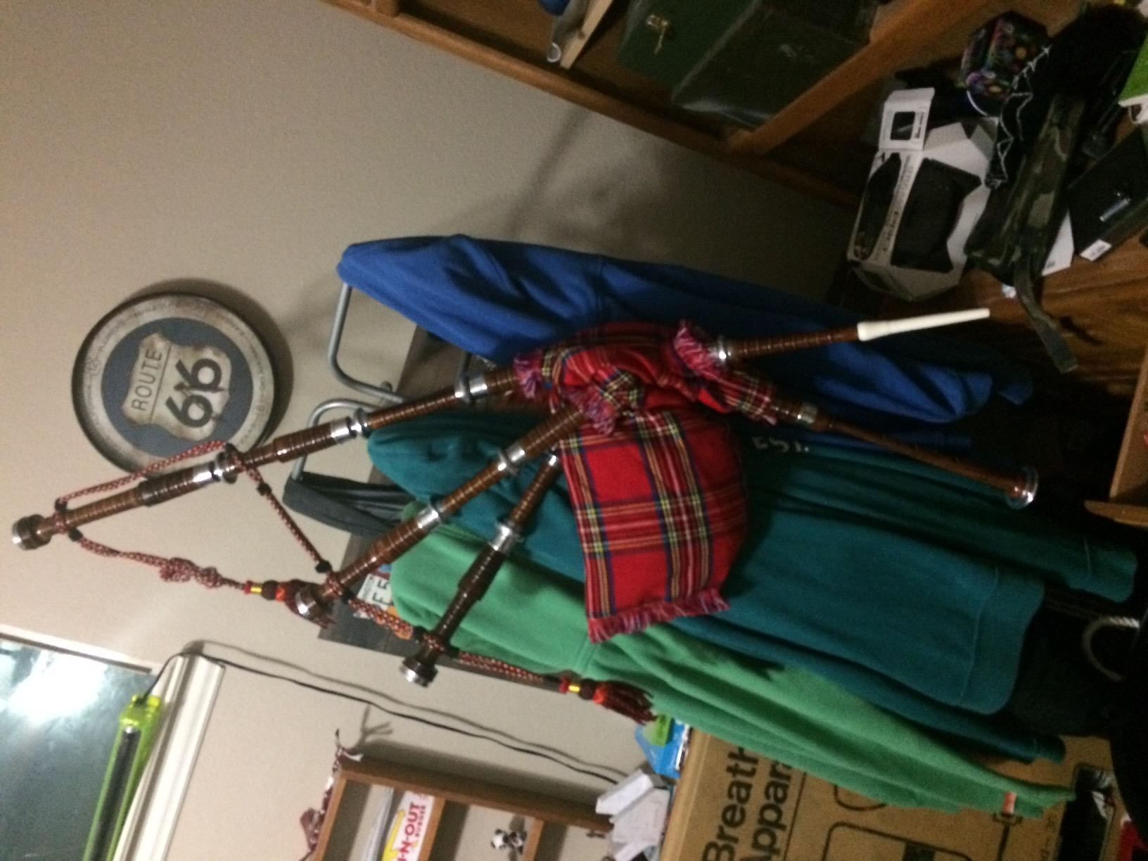 McWilliams BAGPIPE, PROFESSIONAL SCOTTISH HIGHLAND BAGPIPE FNS MOUNTS ROYAL STEWART TARTAN AND BAG customer photo 1