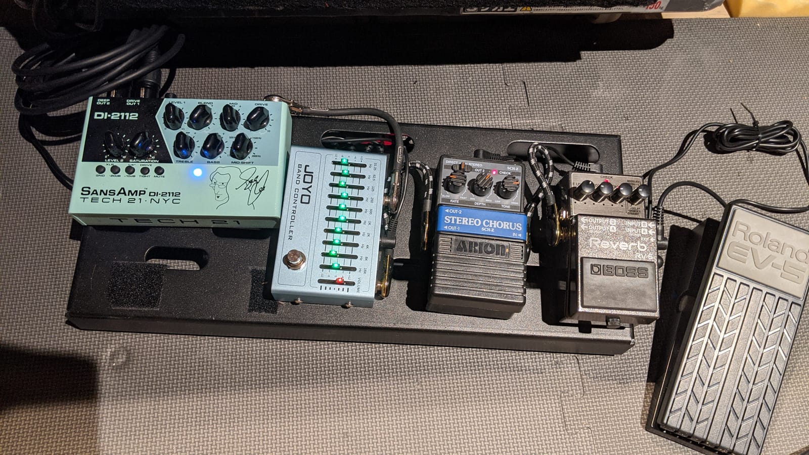BOSS RV-6 Reverb Guitar Pedal customer photo 2