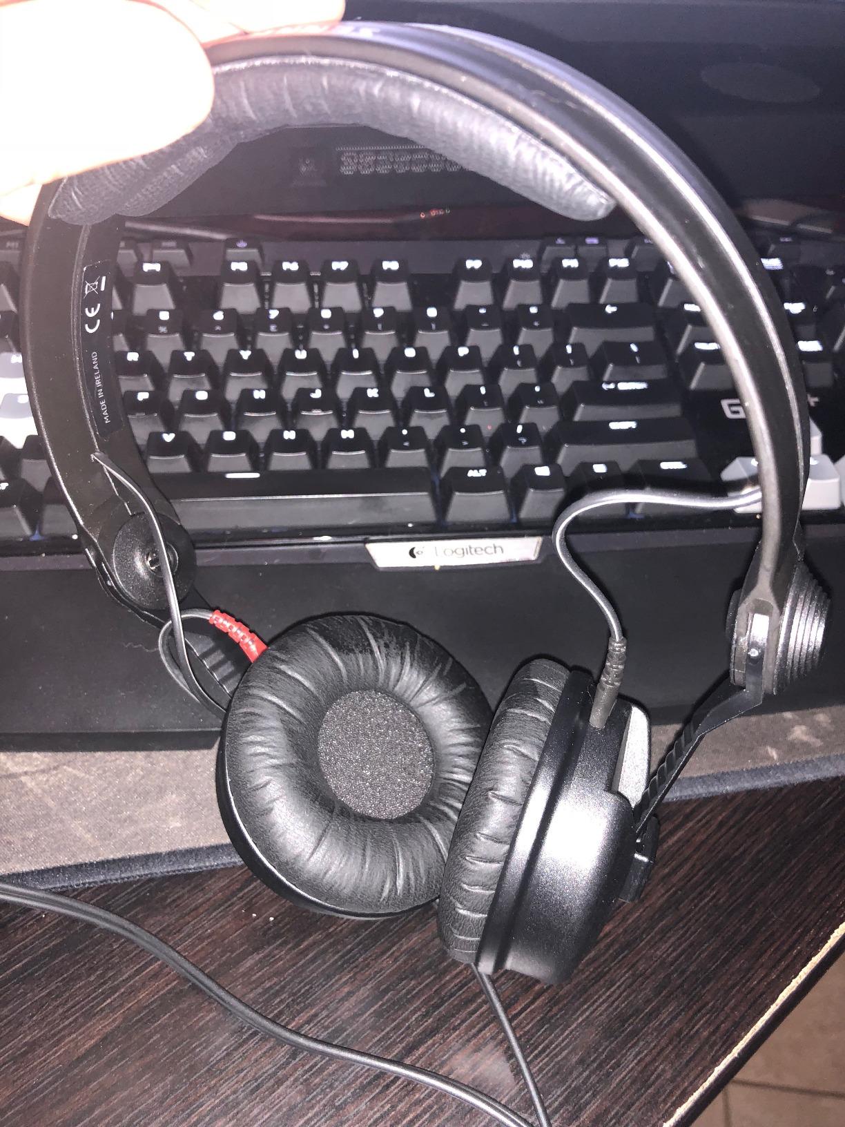 Sennheiser Pro Audio Professional HD 25 On-Ear DJ Headphones Black customer photo 1