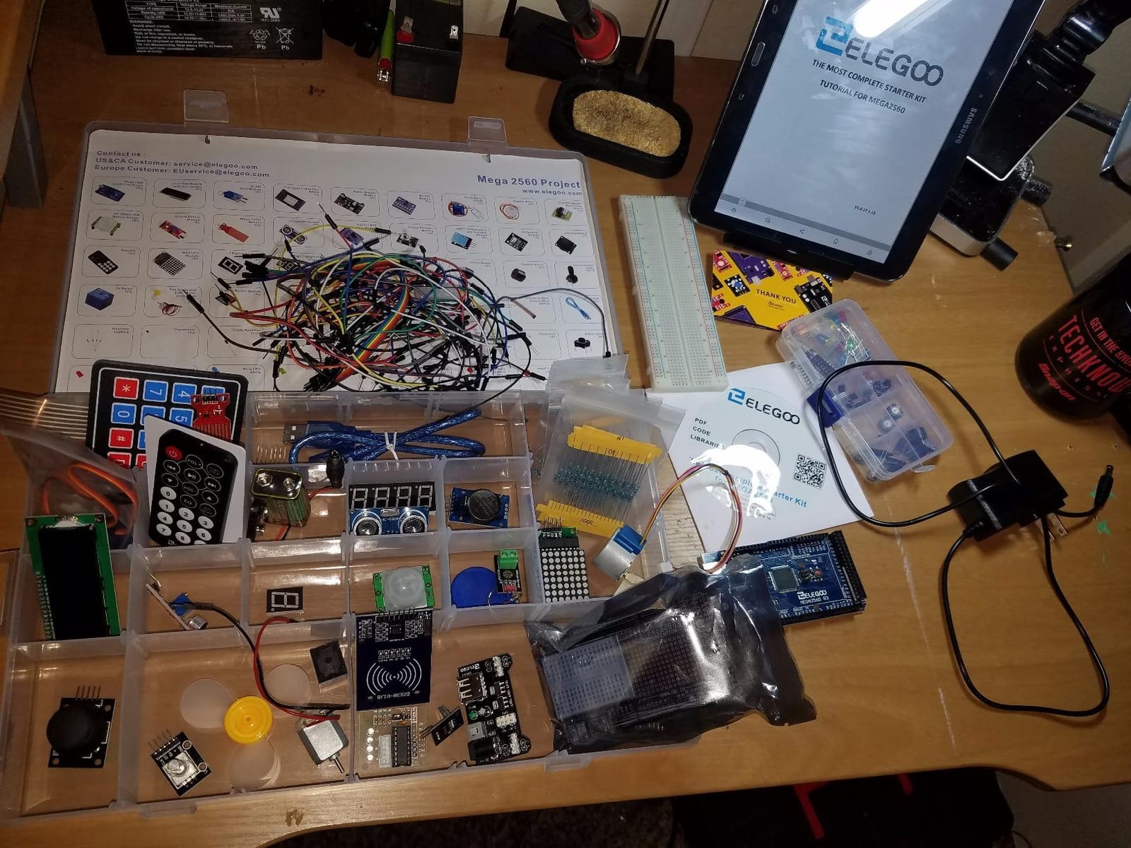 ELEGOO Mega 2560 R3 Project The Most Complete Starter Kit with Tutorial customer photo 2