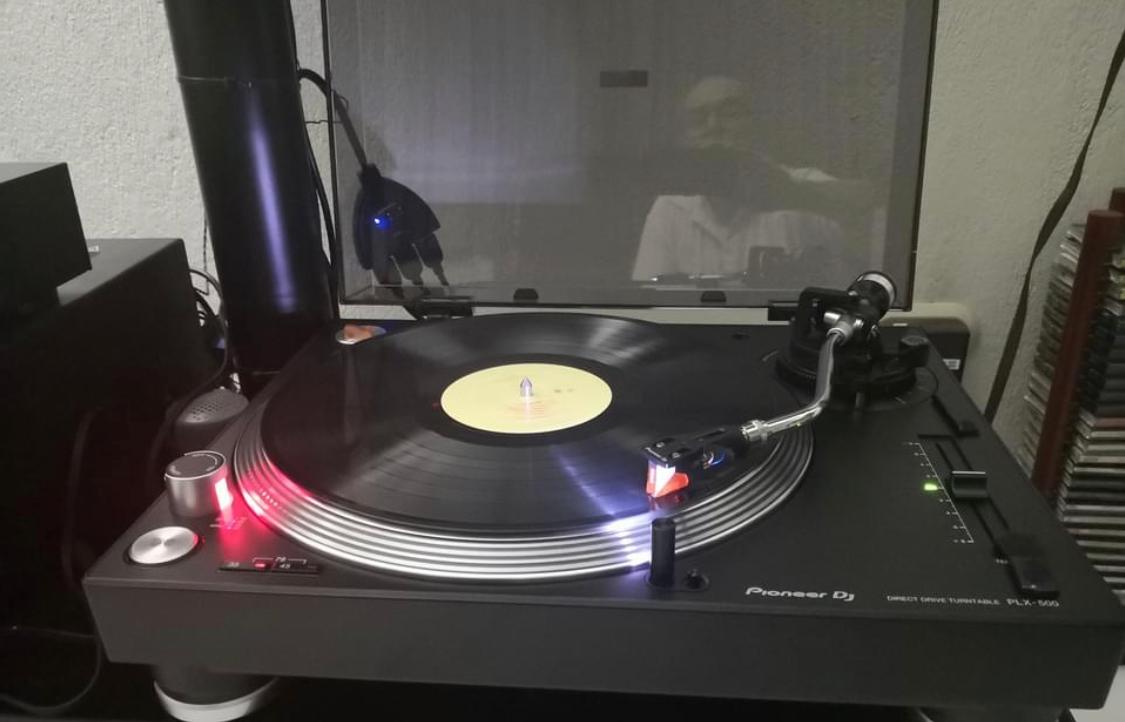 Pioneer DJ PLX-500 Direct Drive Turntable customer photo 1