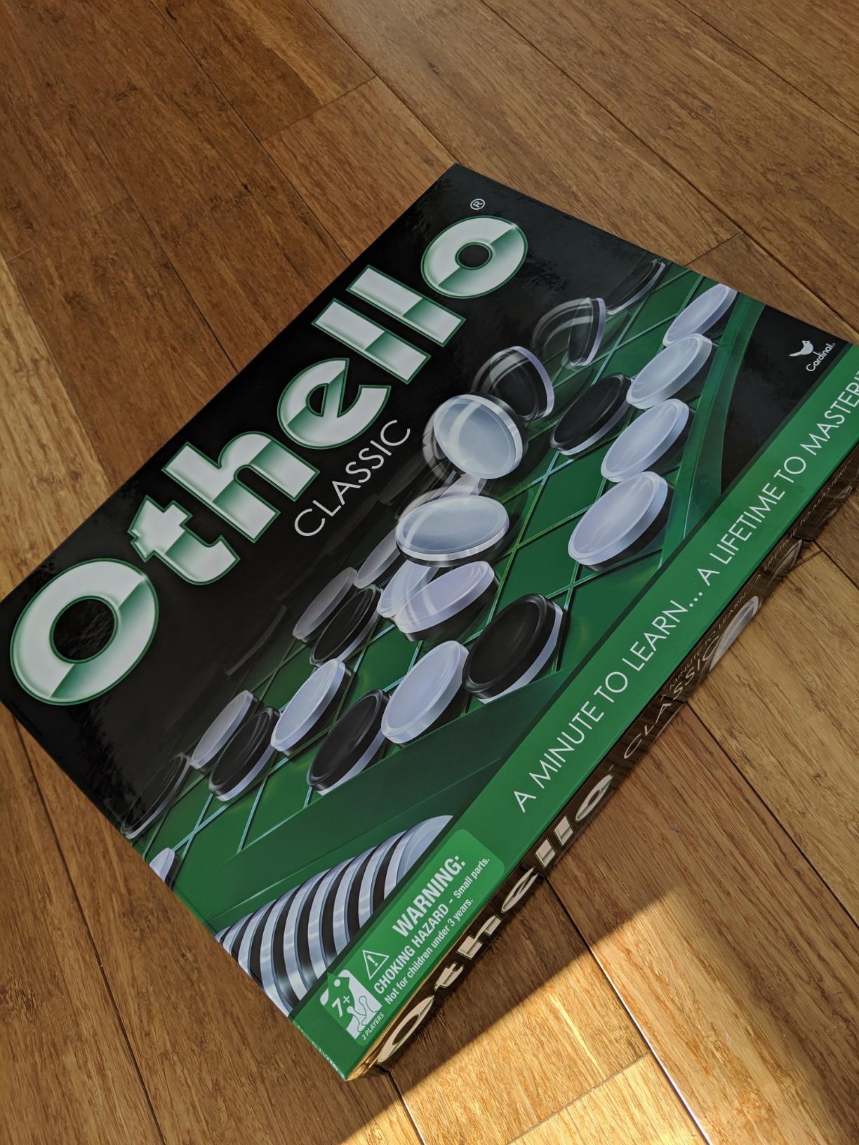 Ravensburger Othello - Classic Strategy Board Game for 2 Players - Easy to Learn, Hard to Master - Fast-Paced Family Fun - Ages 8+ customer photo 1