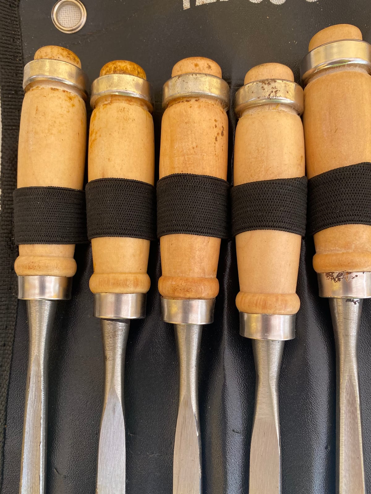 12 Pcs Wood Carving Chisel Set, SK5 Carbon Steel customer photo 2