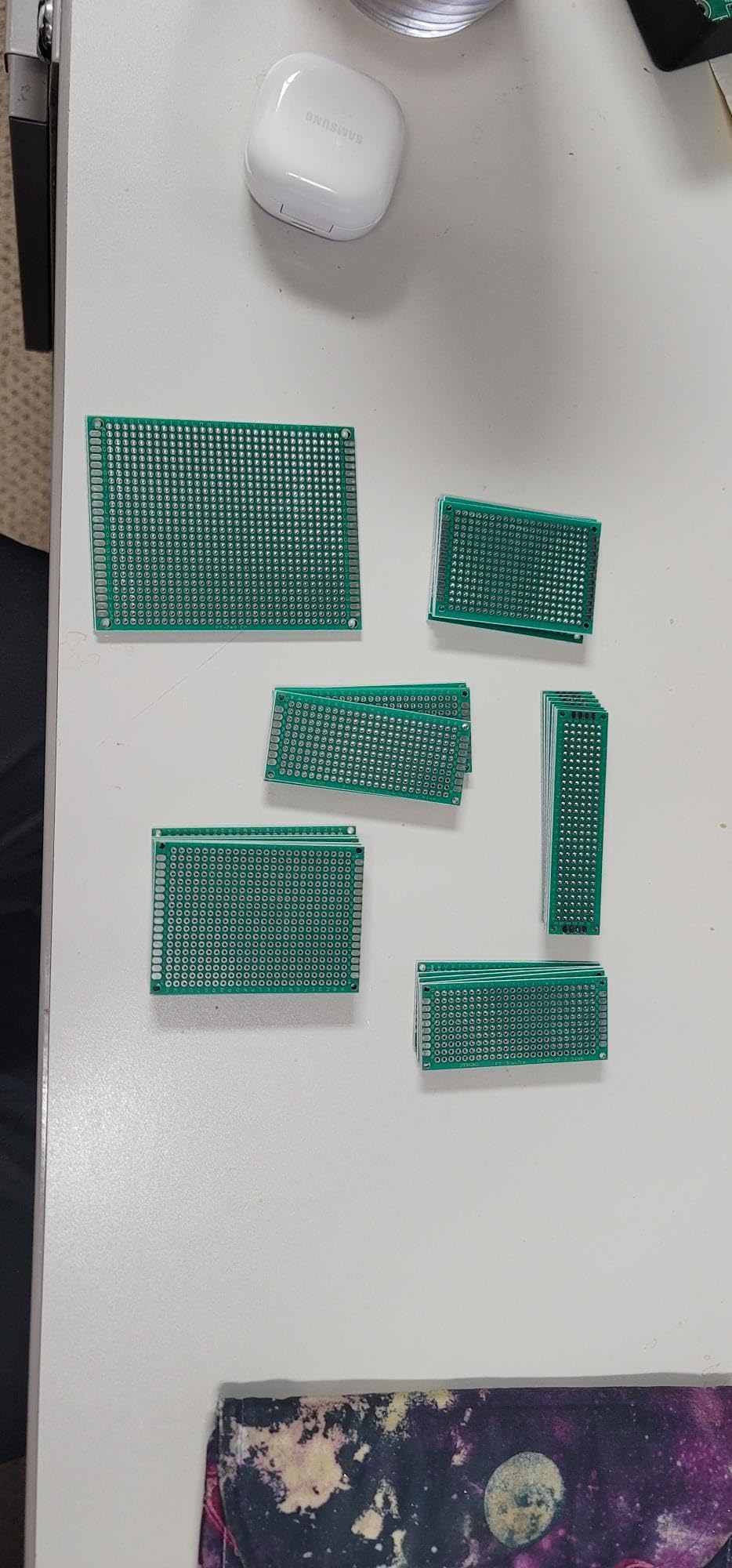 ELEGOO 32Pcs Double Sided PCB Board Prototype Kit for DIY Soldering customer photo 2