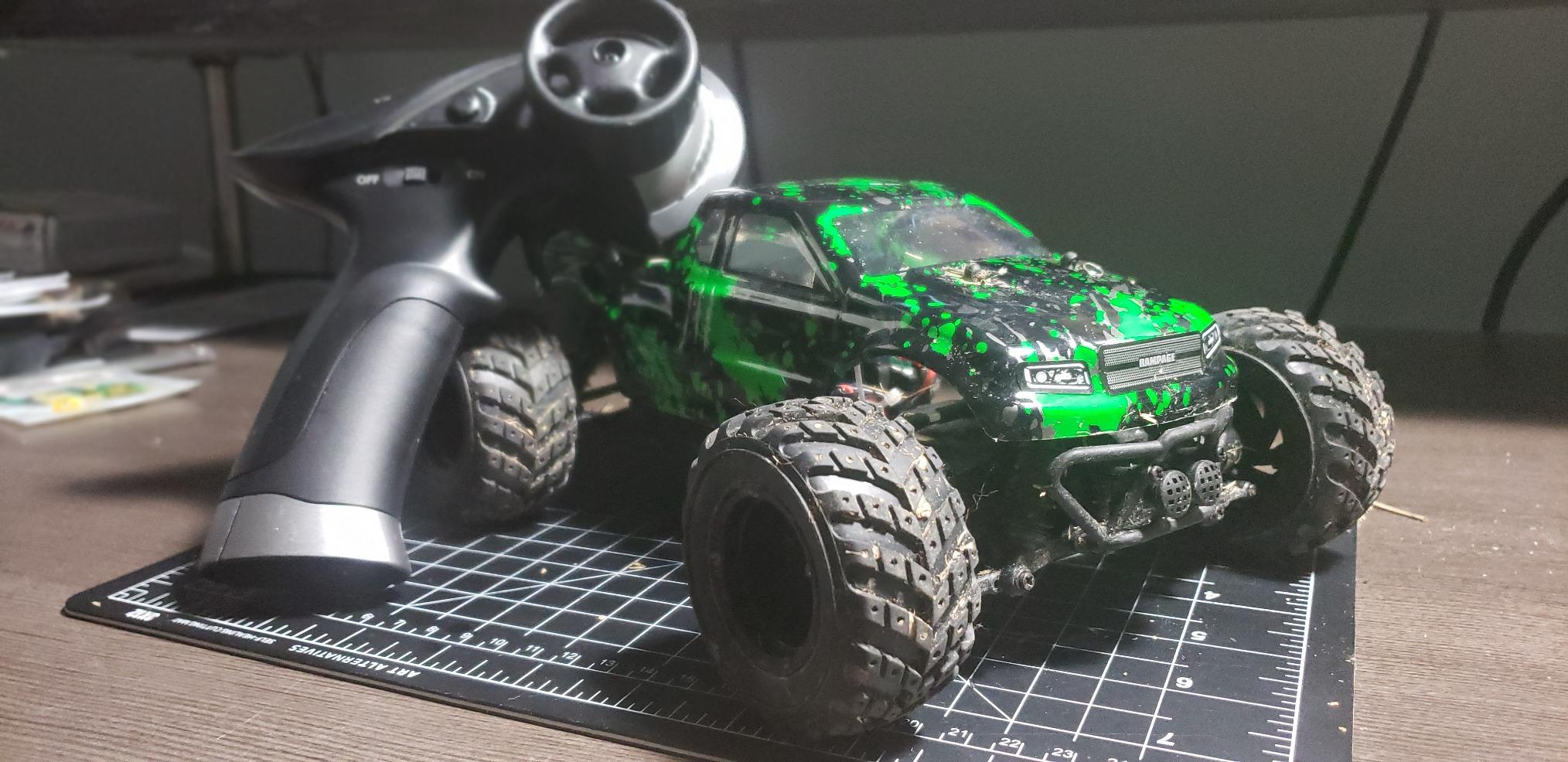 HAIBOXING 18859 1:18 Scale All Terrain RC Car, Hobby 4WD Remote Control Car customer photo 2