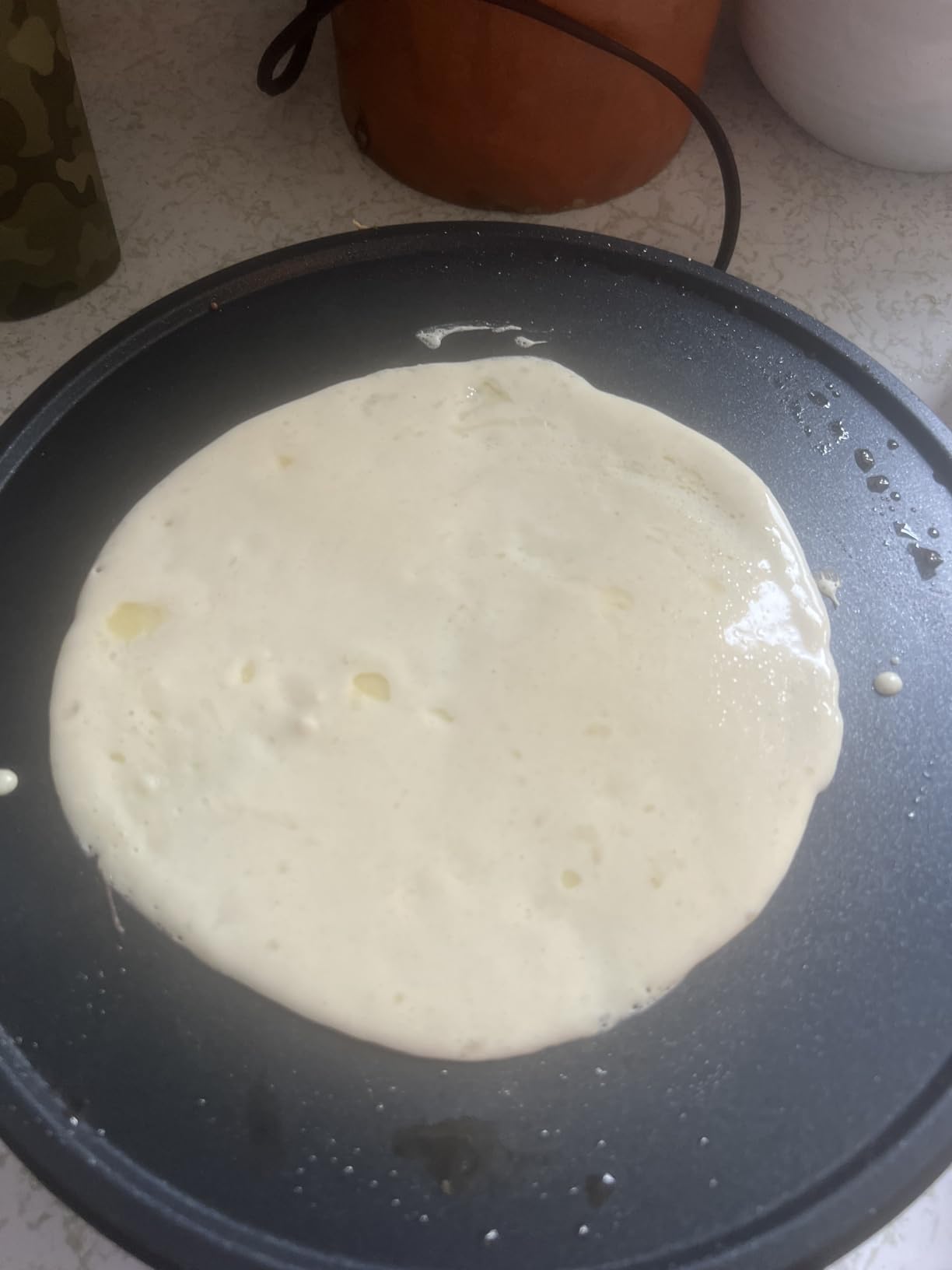 NutriChef Electric Griddle & Crepe Maker | Nonstick 12 Inch Hot Plate Cooktop | Adjustable Temperature Control | Batter Spreader & Wooden Spatula | Used Also For Pancakes, Blintzes & Eggs customer photo 1