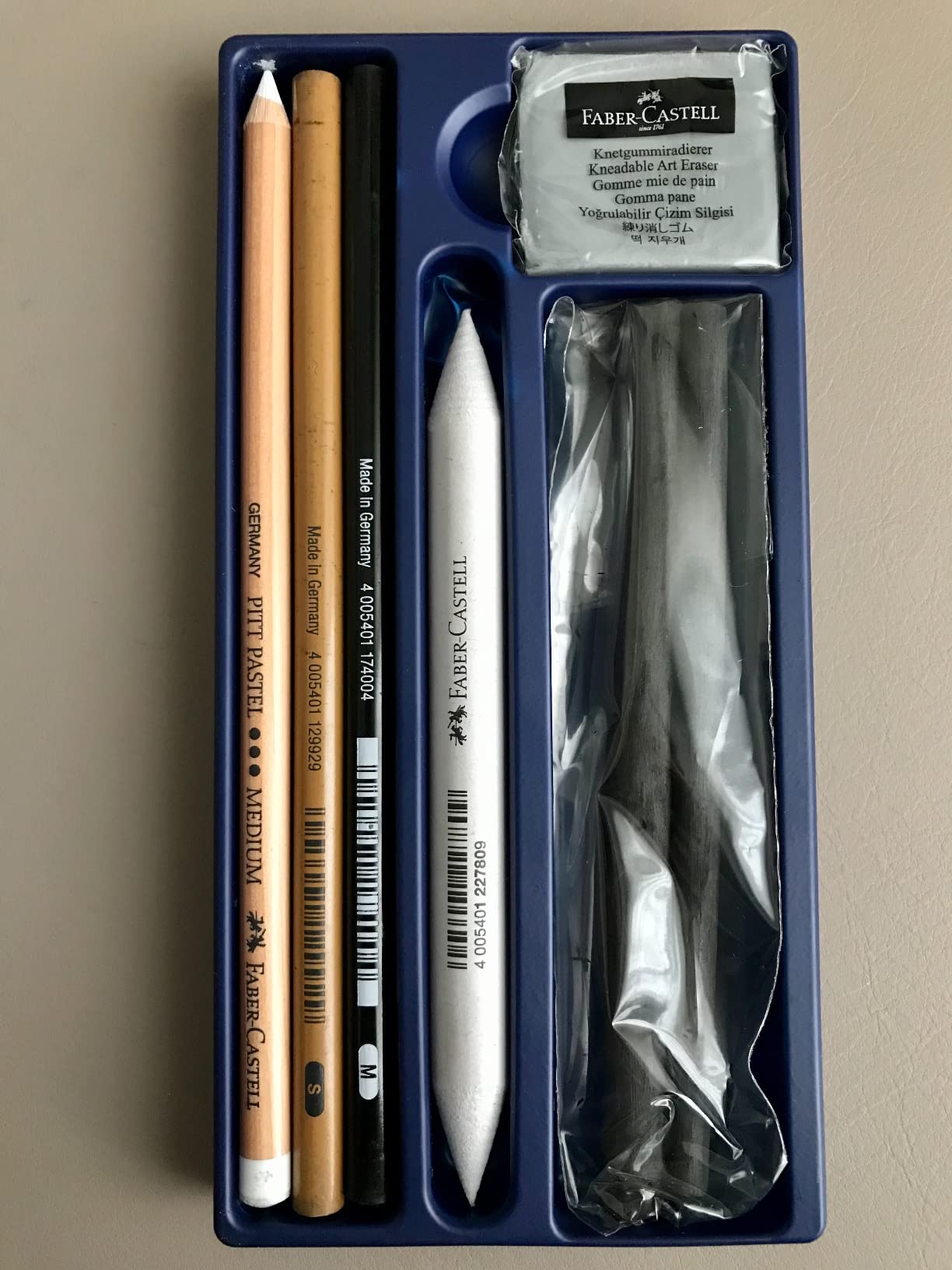 Faber-Castell Charcoal Sketch Set - 7 Piece Charcoal and Pastel Art Supplies Set customer photo 1
