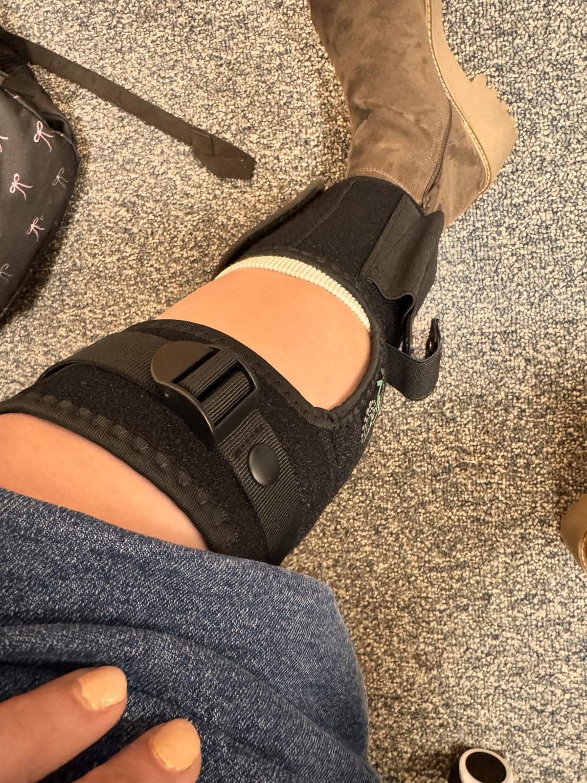 Premium Ankle Holster for Deep Concealment, 9mm 380 | Upgraded Version | Comfortable & Durable | Fits Glock 43 26 19, Ruger LCP, SIG P365, Springfield, Shield 9mm, Bodyguard 380 and Most other Pistols customer photo 1